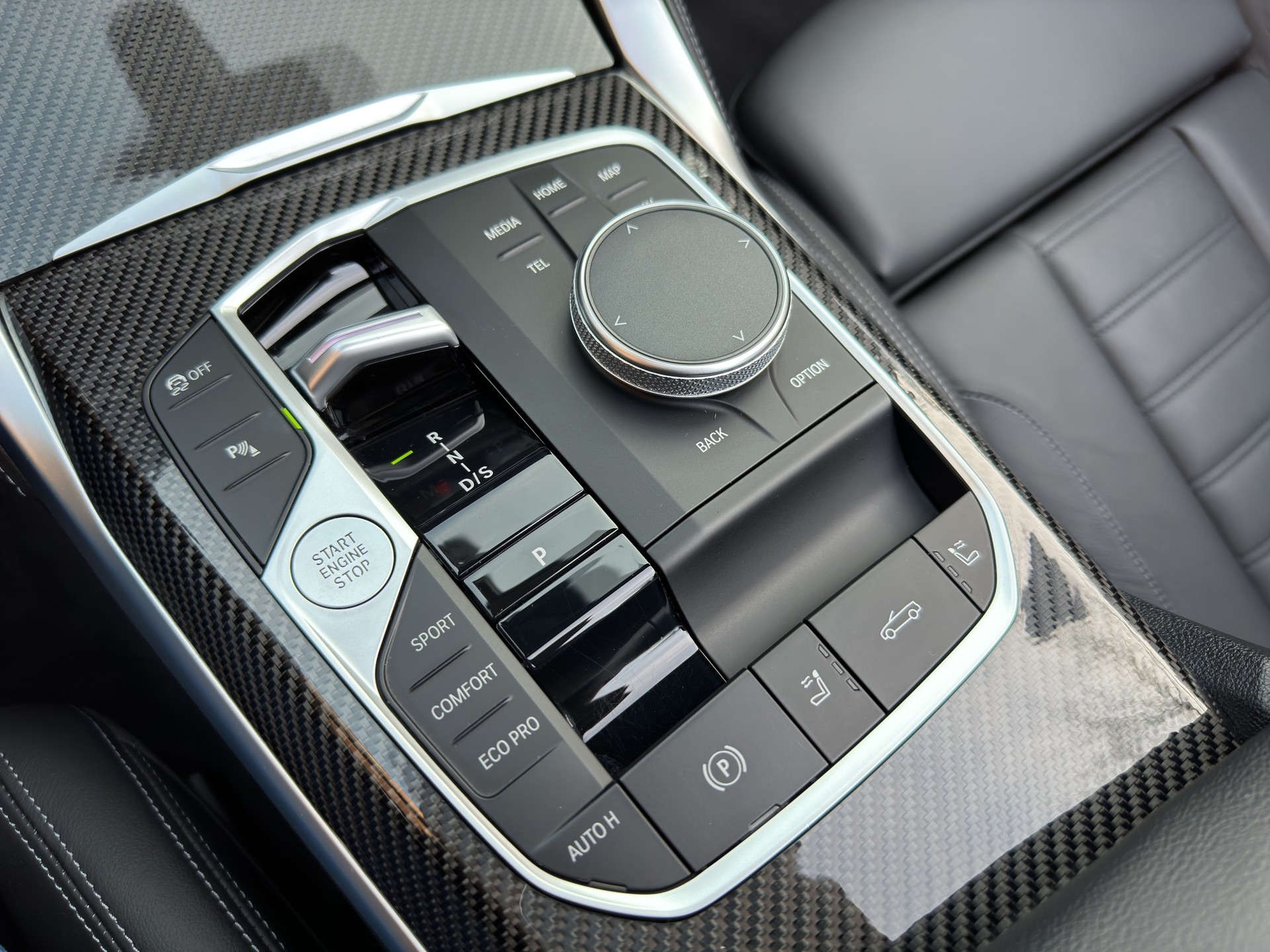 BMW M440i xDrive 48V Cabrio INDIVIDUAL 4x4-image-20