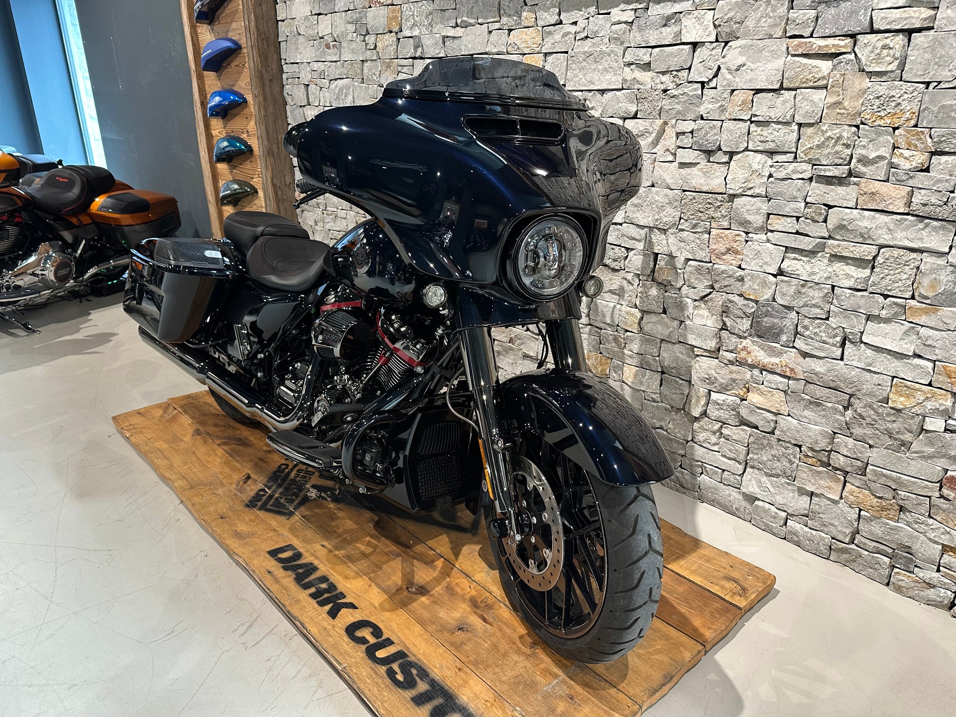 HARLEY-DAVIDSON FLHXSE Street Glide CVO 117-image-1