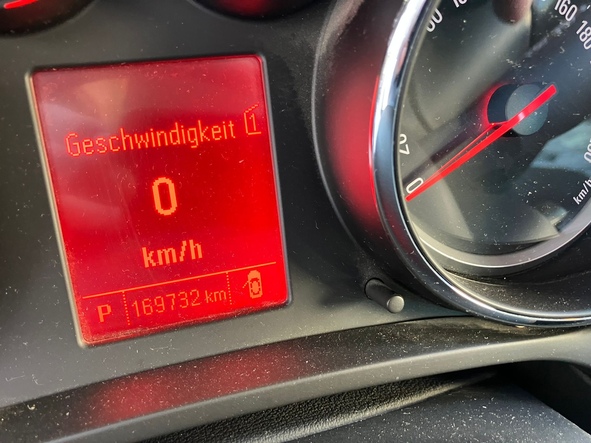 OPEL Zafira Tourer 2.0 CDTi Sport Automatic-image-11