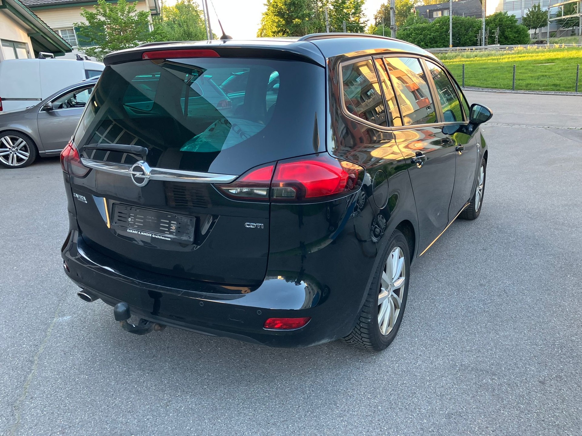 OPEL Zafira Tourer 2.0 CDTi Sport Automatic-showroom-element-2