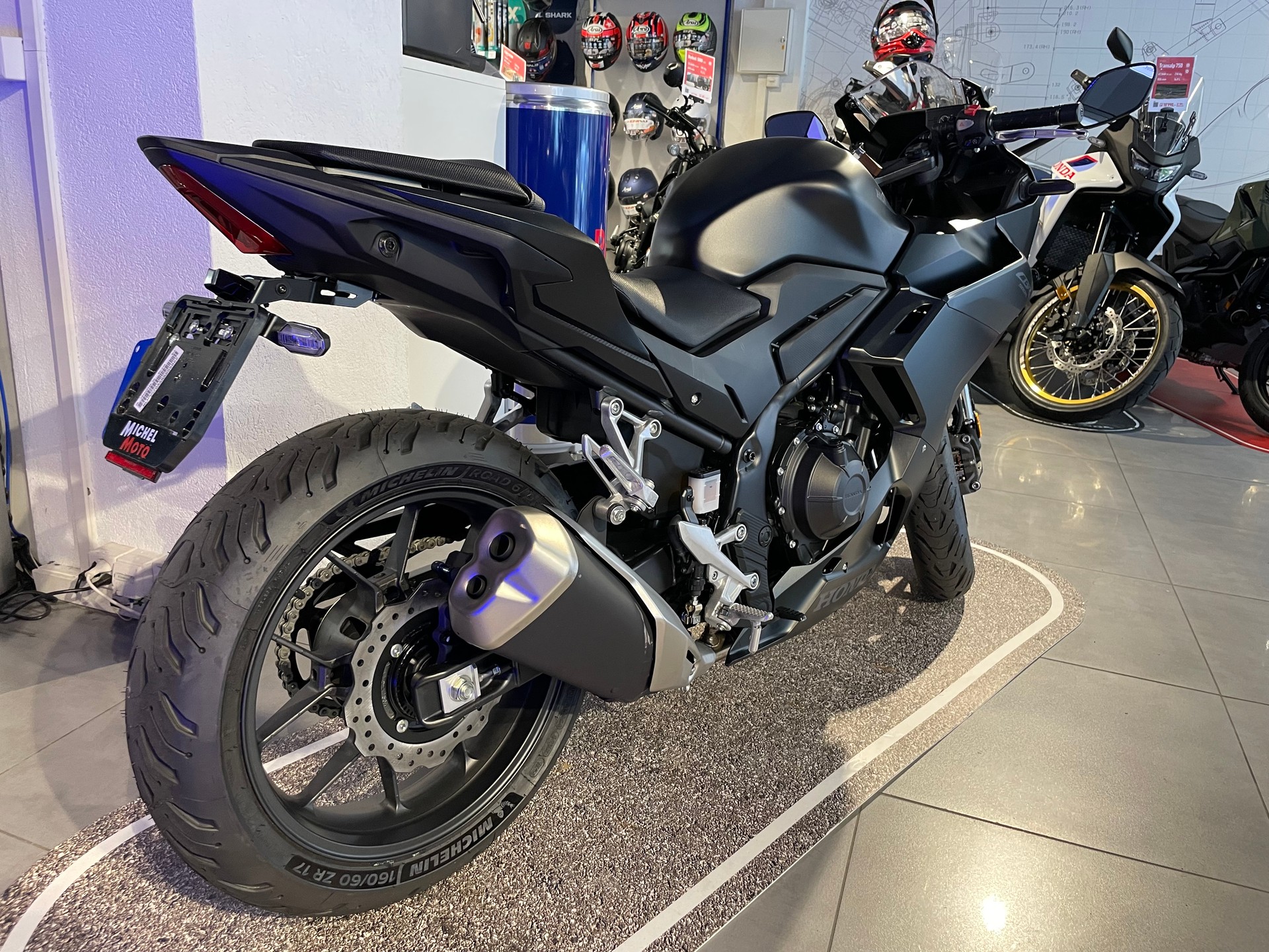 HONDA CBR 500 R (35kW)-image-2