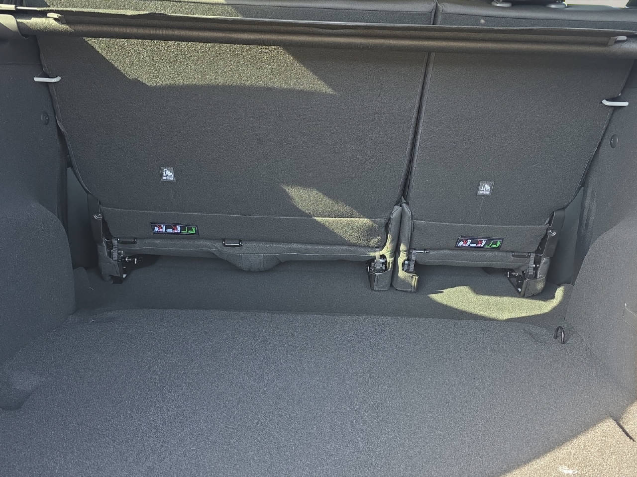 DACIA Jogger 1.8 Hybrid Extreme 5P-image-10