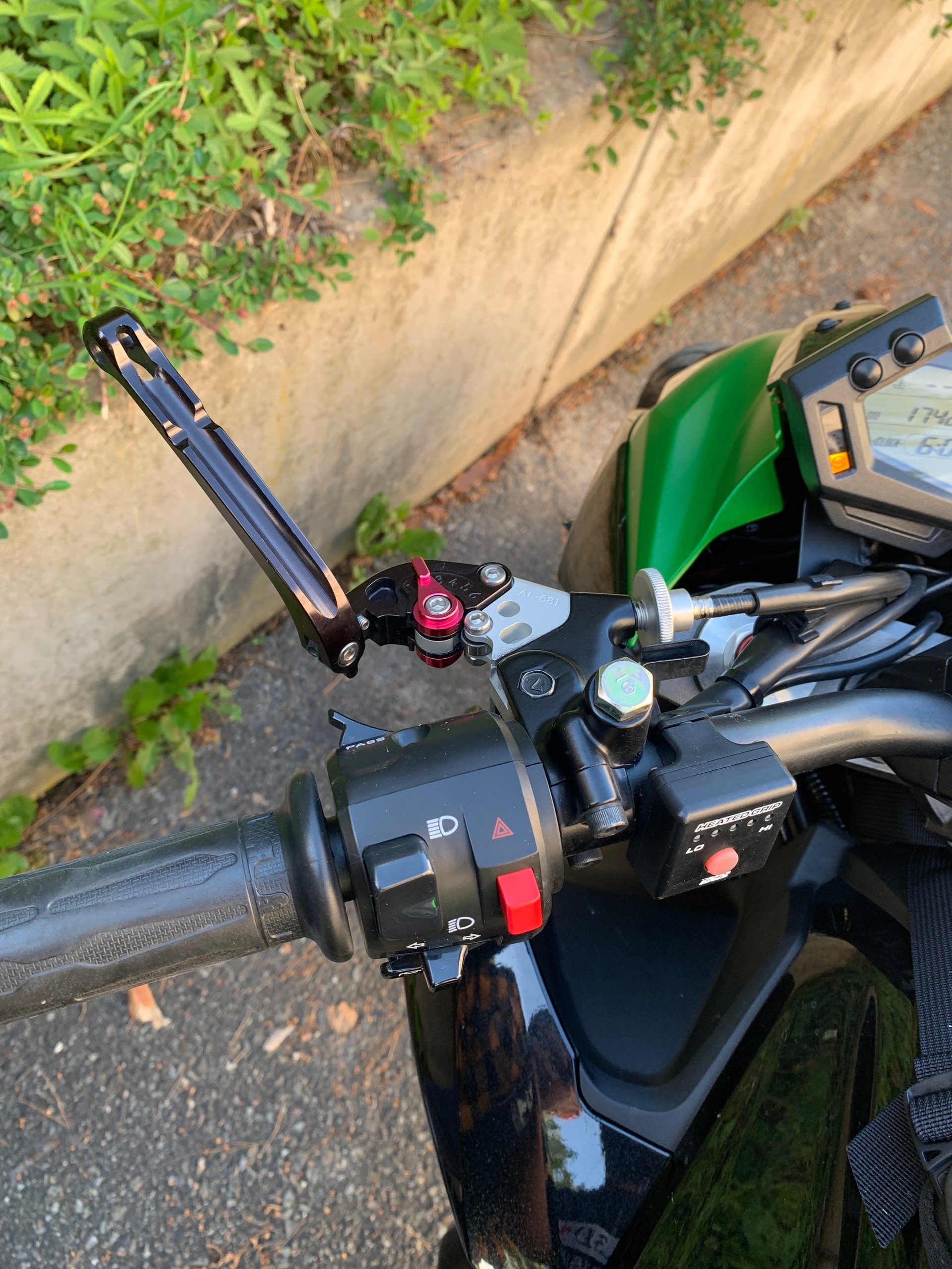 KAWASAKI Z 800 ABS-image-6