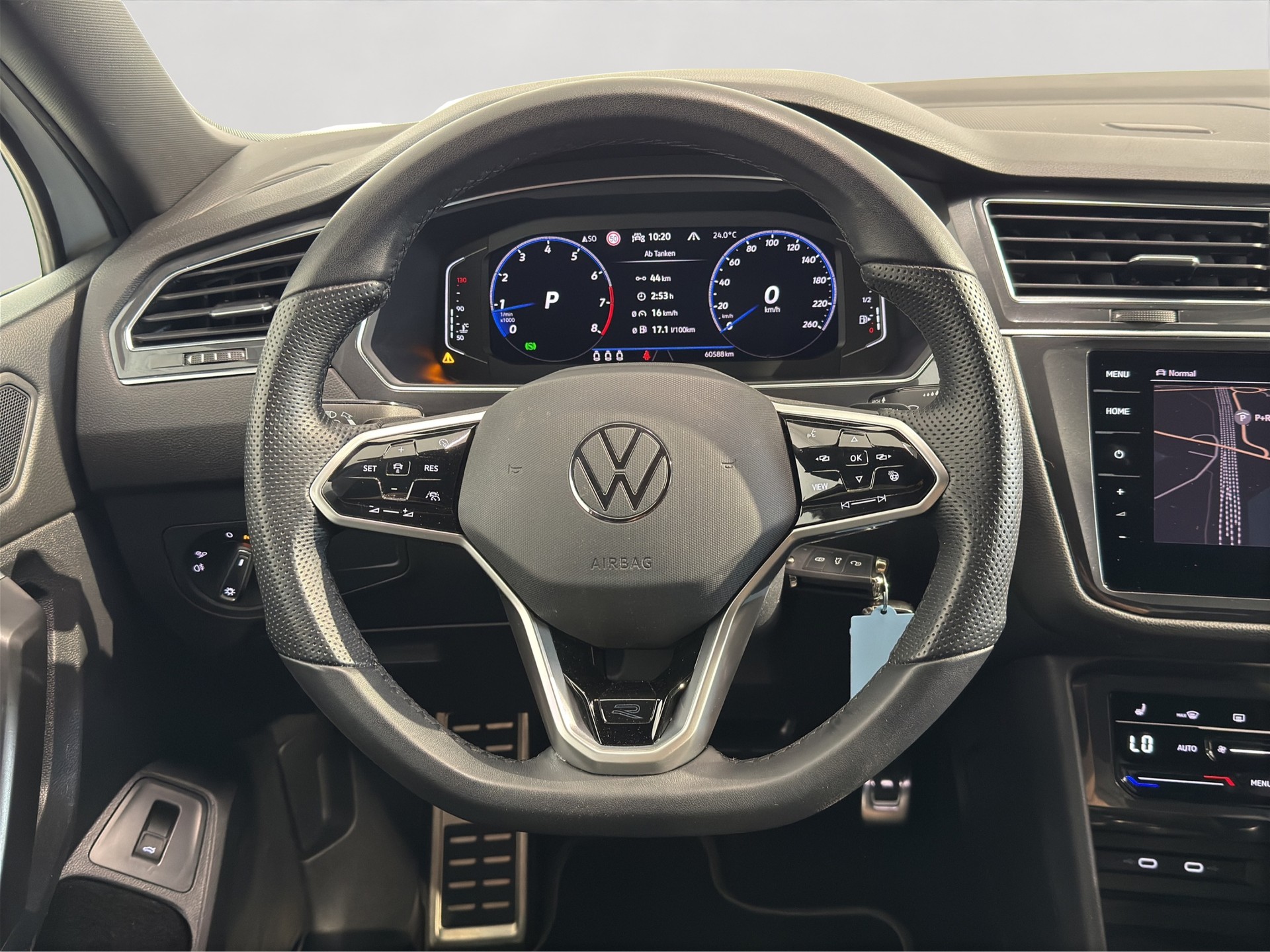 VW Tiguan Allspace 2.0TSI R-Line 4Motion DSG-image-10