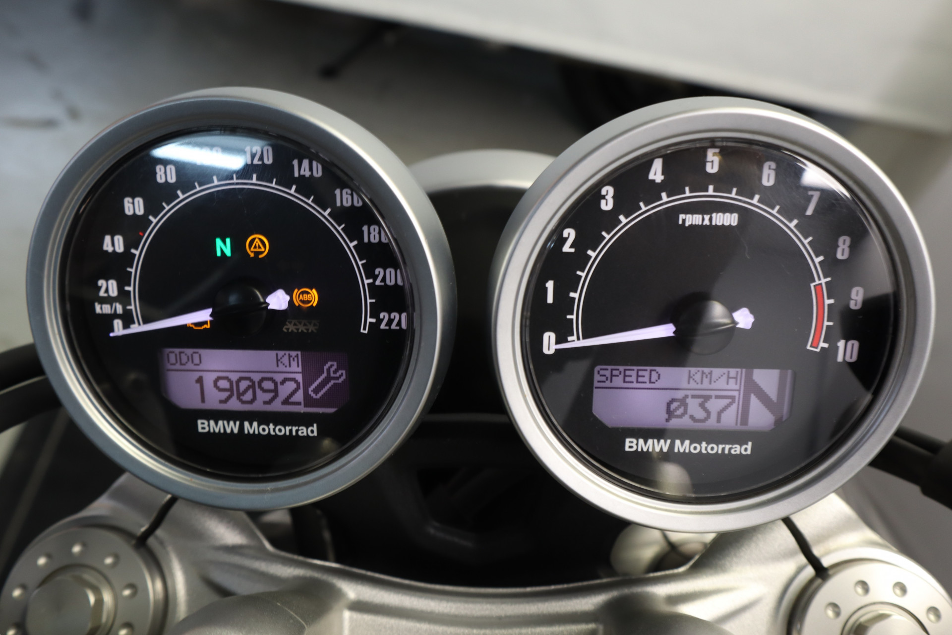BMW R nineT Pure-image-8