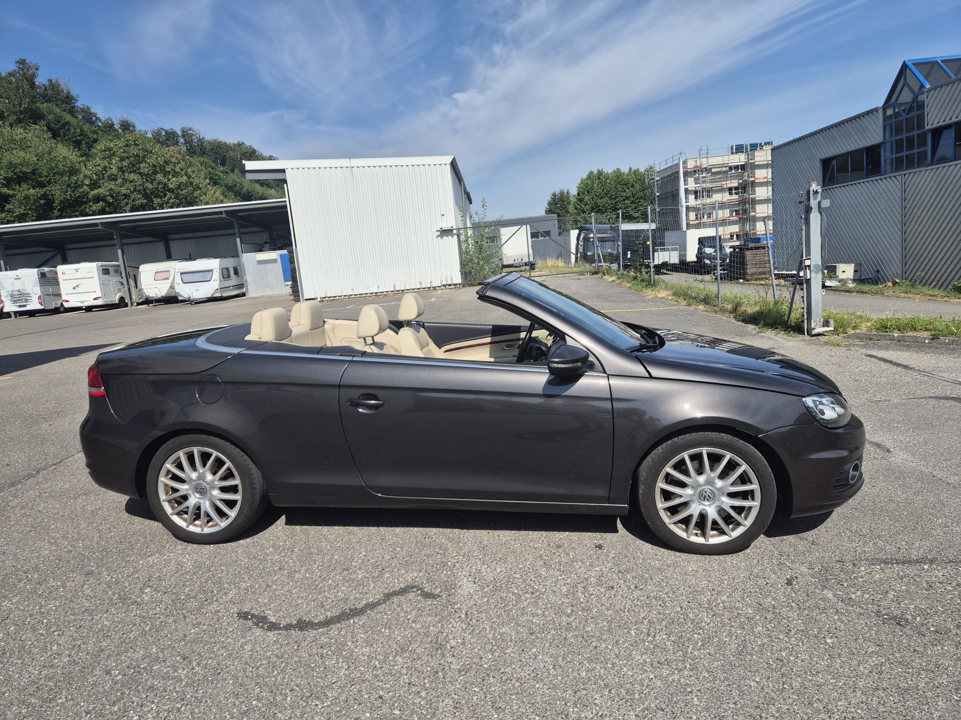 VW Eos 2.0 TSI DSG-image-8