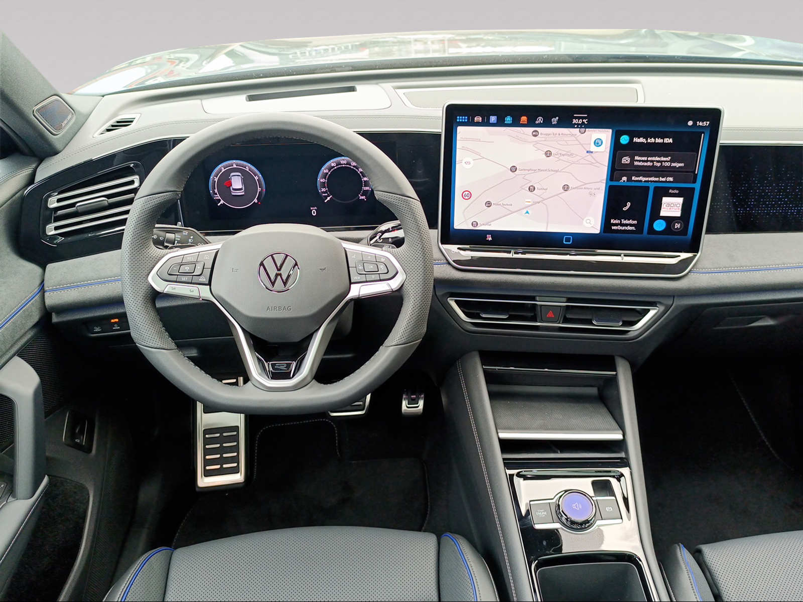 VW Tiguan R-Line Plus 2.0TSI 265PS 4Motion-image-8