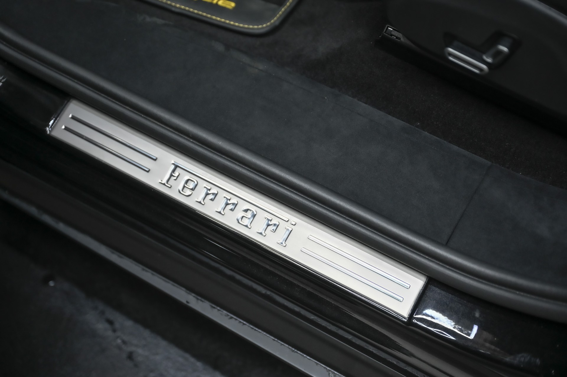FERRARI Purosangue 6.5 V12-image-34