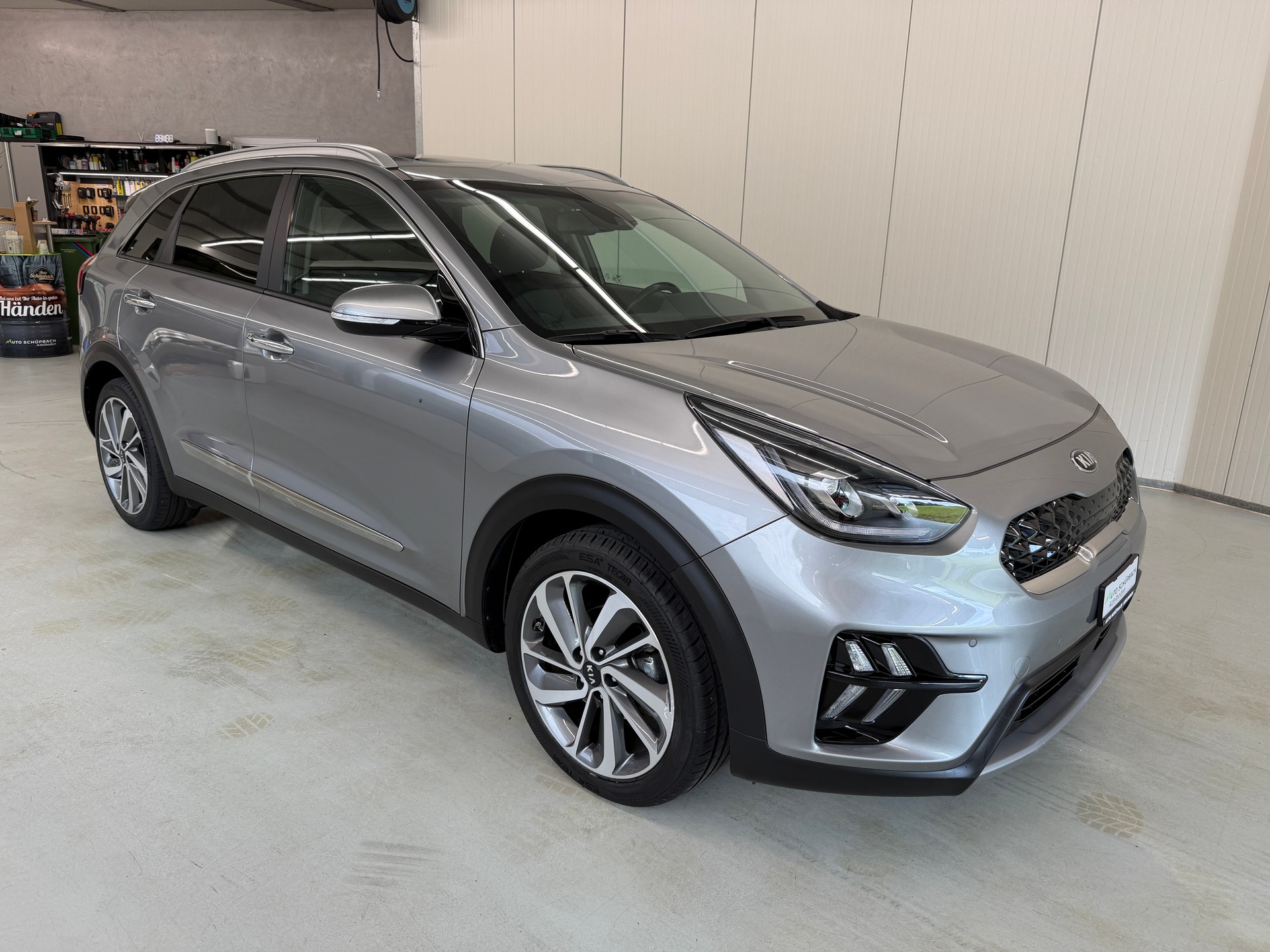 KIA Niro 1.6GDi Plug-in Hybrid Style DCT-showroom-element-1