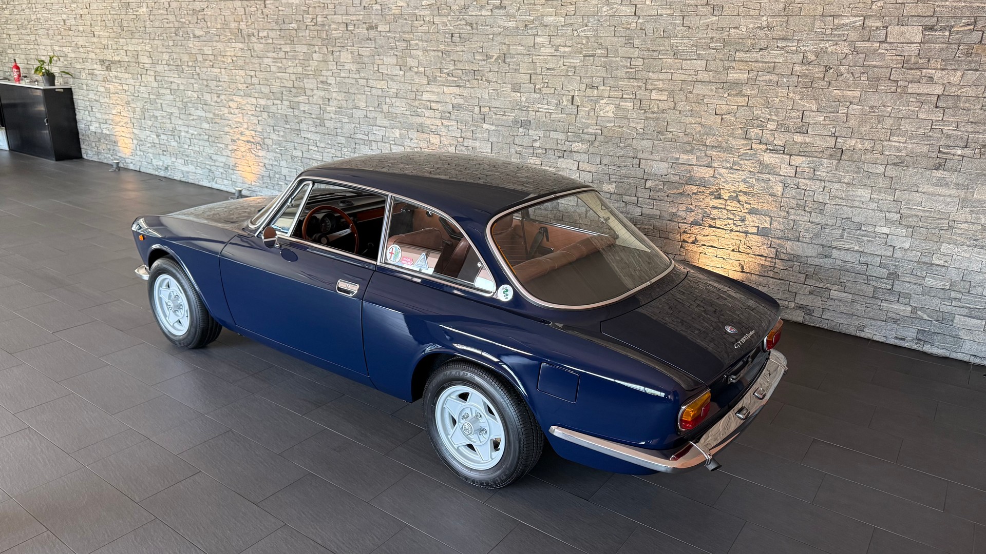 ALFA ROMEO GT Junior 1300 Biscione Veteran-showroom-element-3