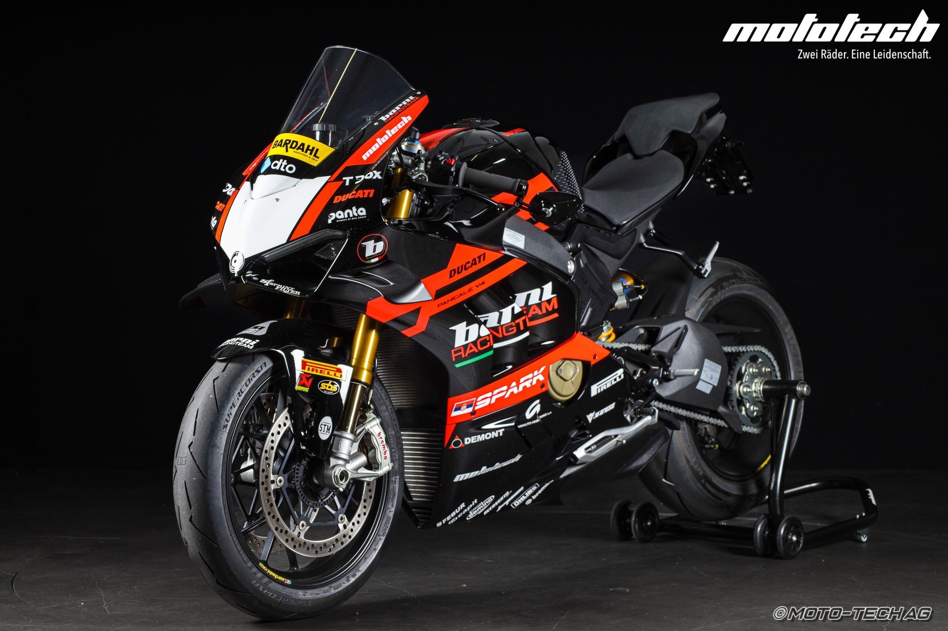 DUCATI Panigale V4 S BARNI EDITION-image-5