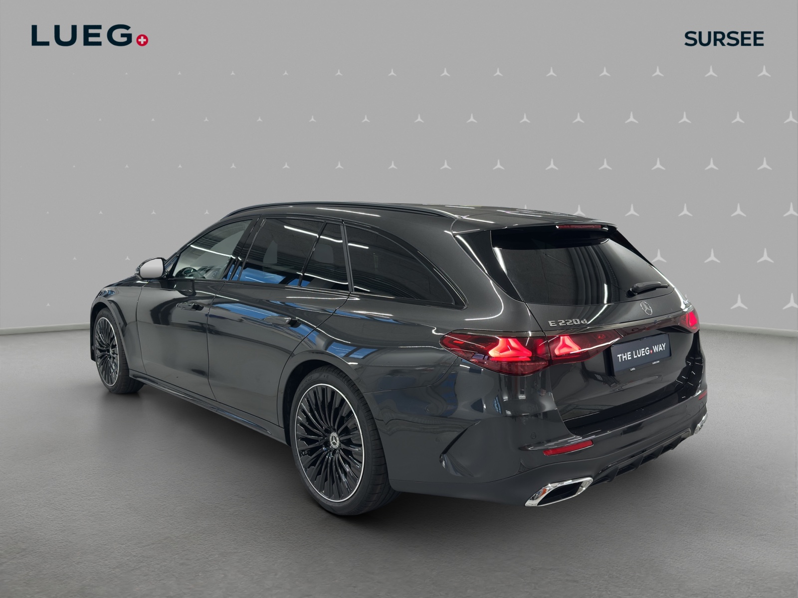MERCEDES-BENZ E 220 d T 4Matic 9G-Tronic "Swiss Star"-image-2
