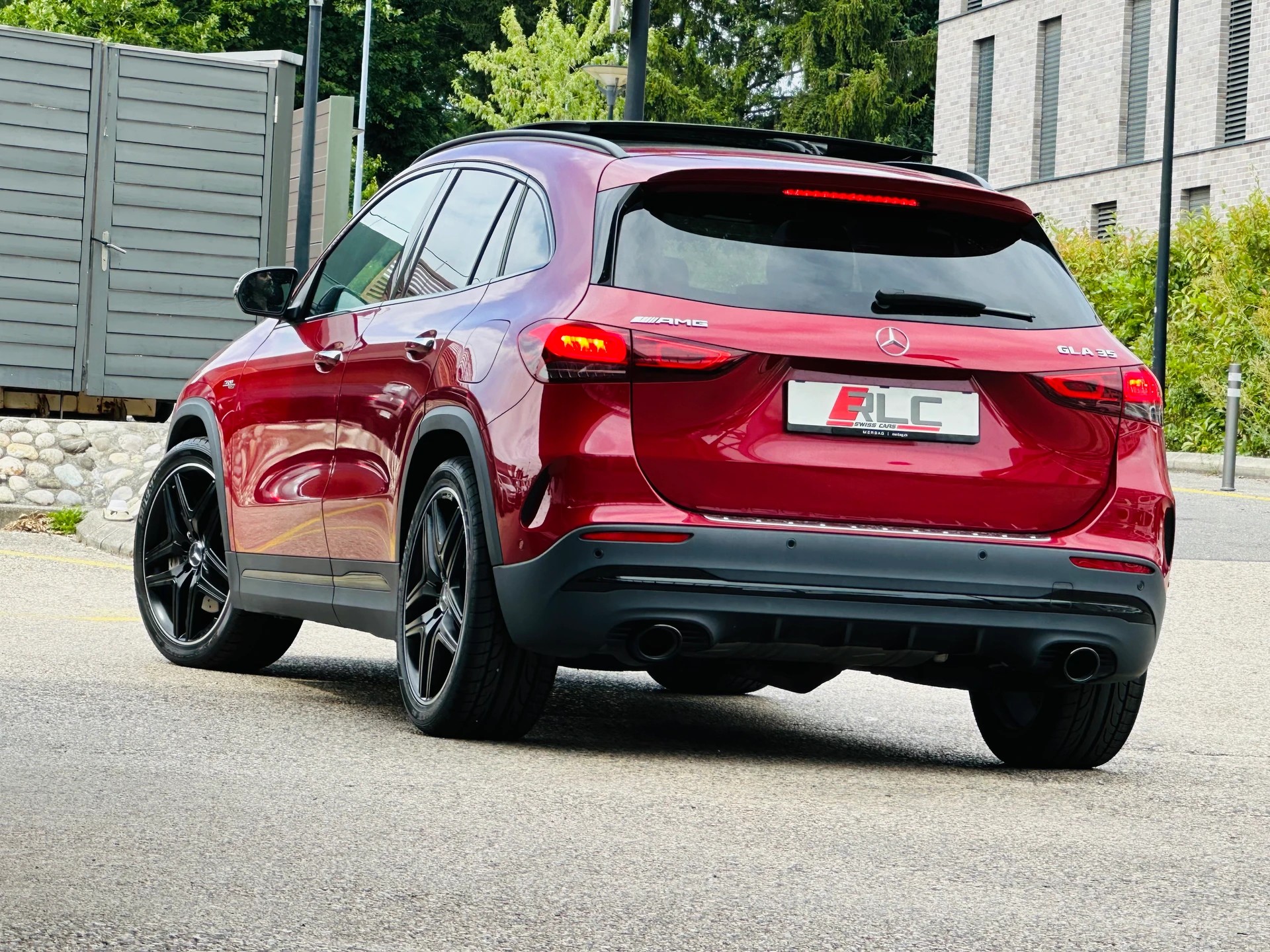 MERCEDES-BENZ GLA 35 AMG 4Matic 8G-Speedshift DCT-image-6