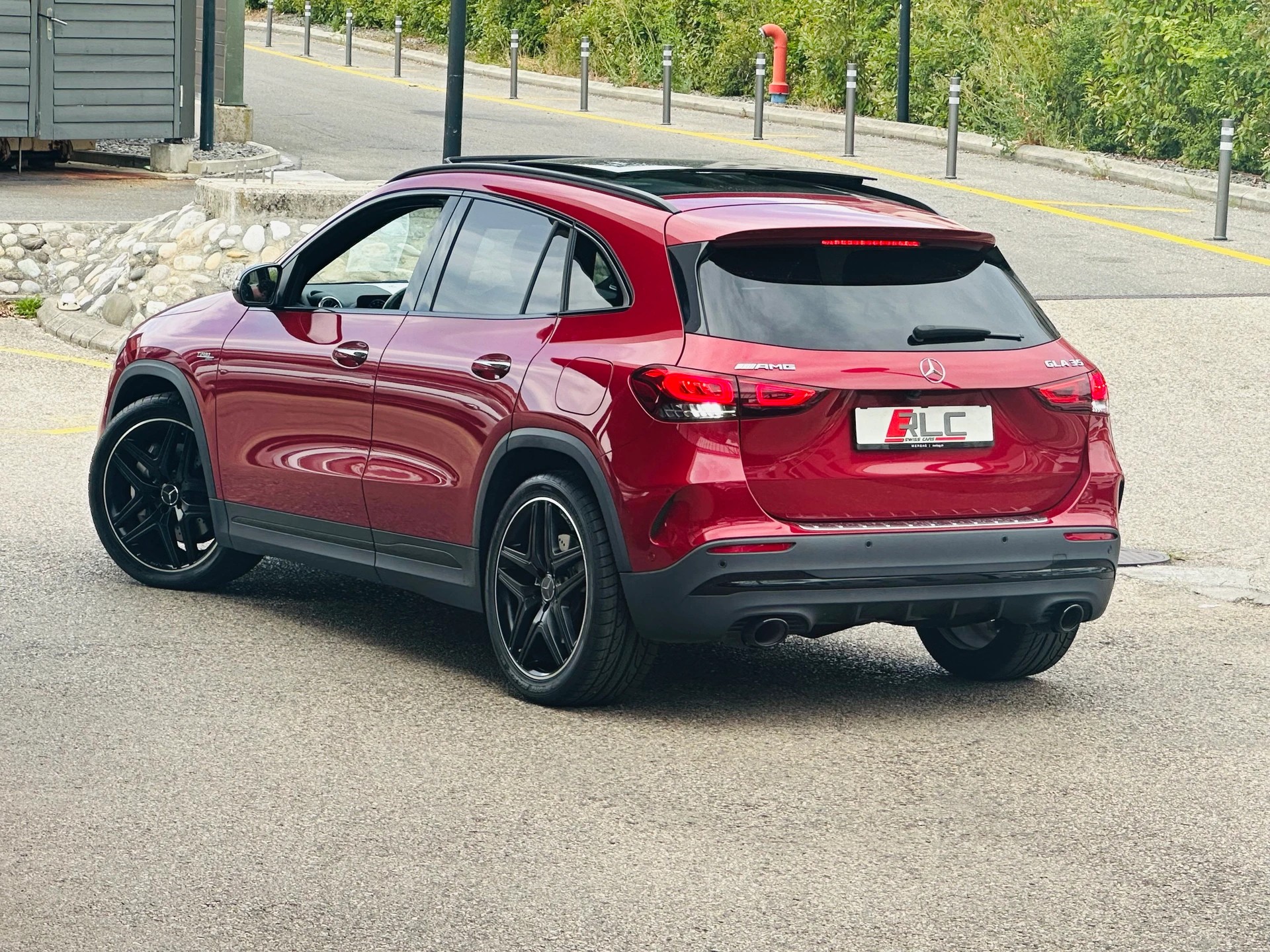 MERCEDES-BENZ GLA 35 AMG 4Matic 8G-Speedshift DCT-image-8