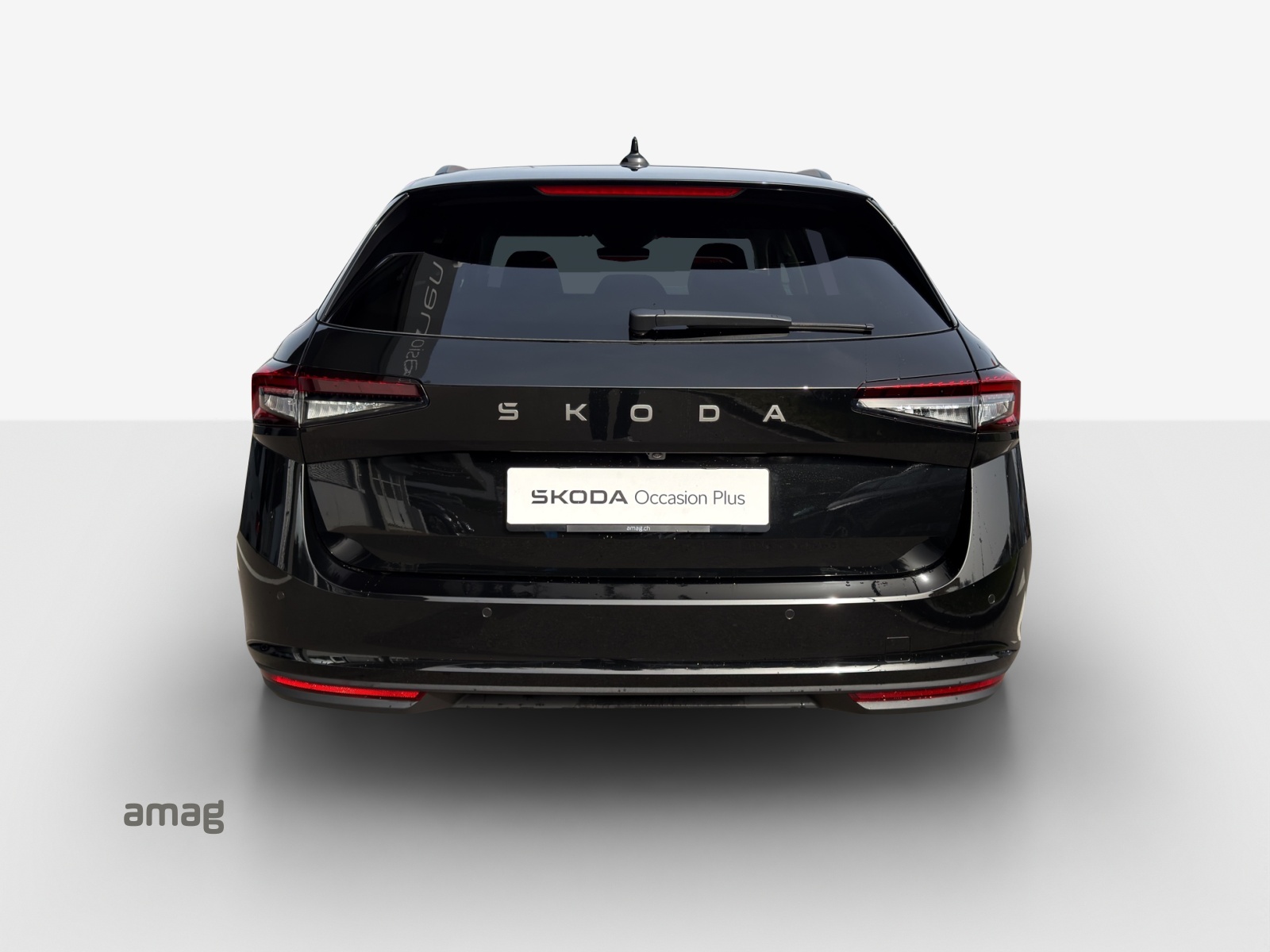 SKODA Superb Combi 1.5 TSI Selection DSG-showroom-element-3
