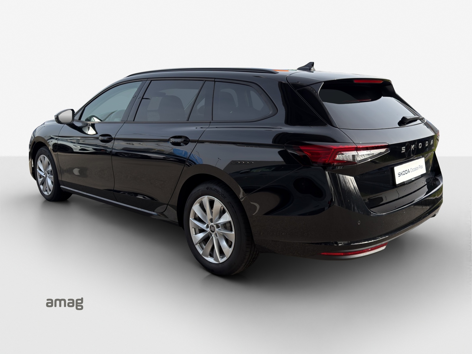 SKODA Superb Combi 1.5 TSI Selection DSG-showroom-element-2