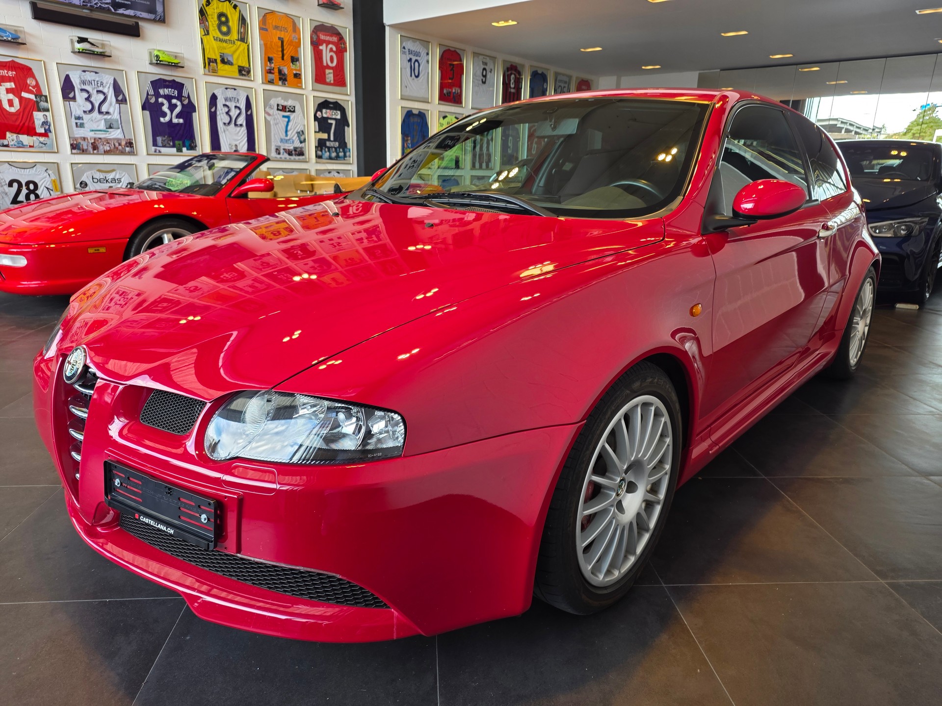 ALFA ROMEO 147 3.2 GTA-showroom-element-2