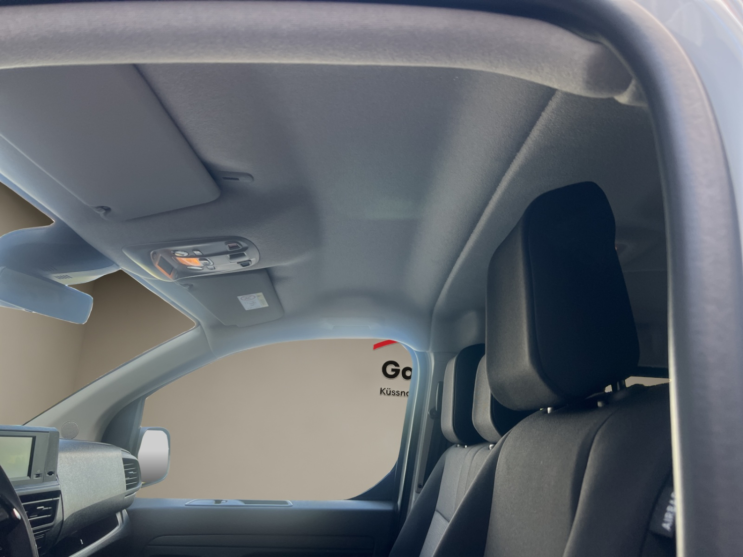 TOYOTA PROACE Verso L1 2.0 D Comfort-image-9
