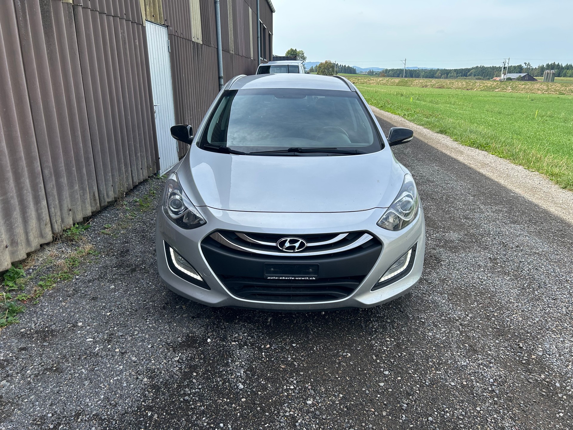 HYUNDAI i30 Wagon 1.6 GDI GO! Mit frische ab MFK und Service