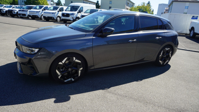 OPEL Astra 1.6 PHEV GSe A-showroom-element-1