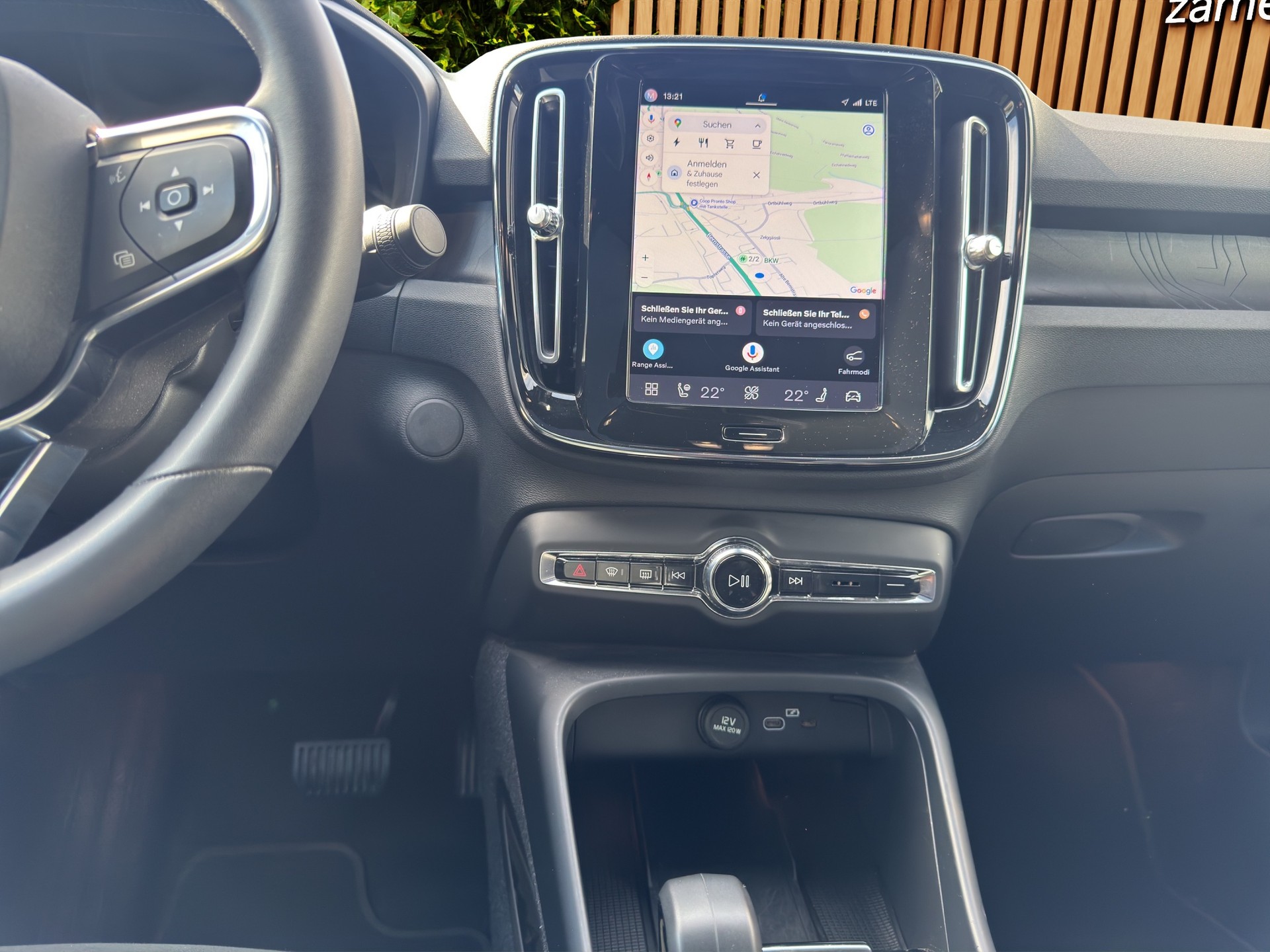 VOLVO C40 P8 Twin Recharge Ultimate AWD-image-11