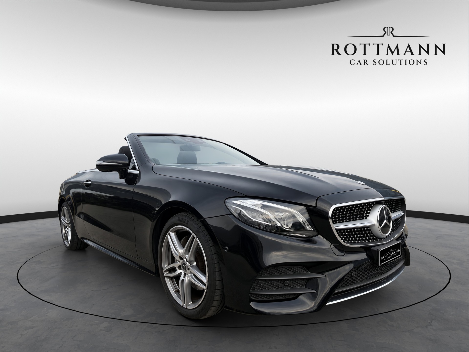 MERCEDES-BENZ E 200 Cabriolet AMG Line 9G-Tronic-showroom-element-3