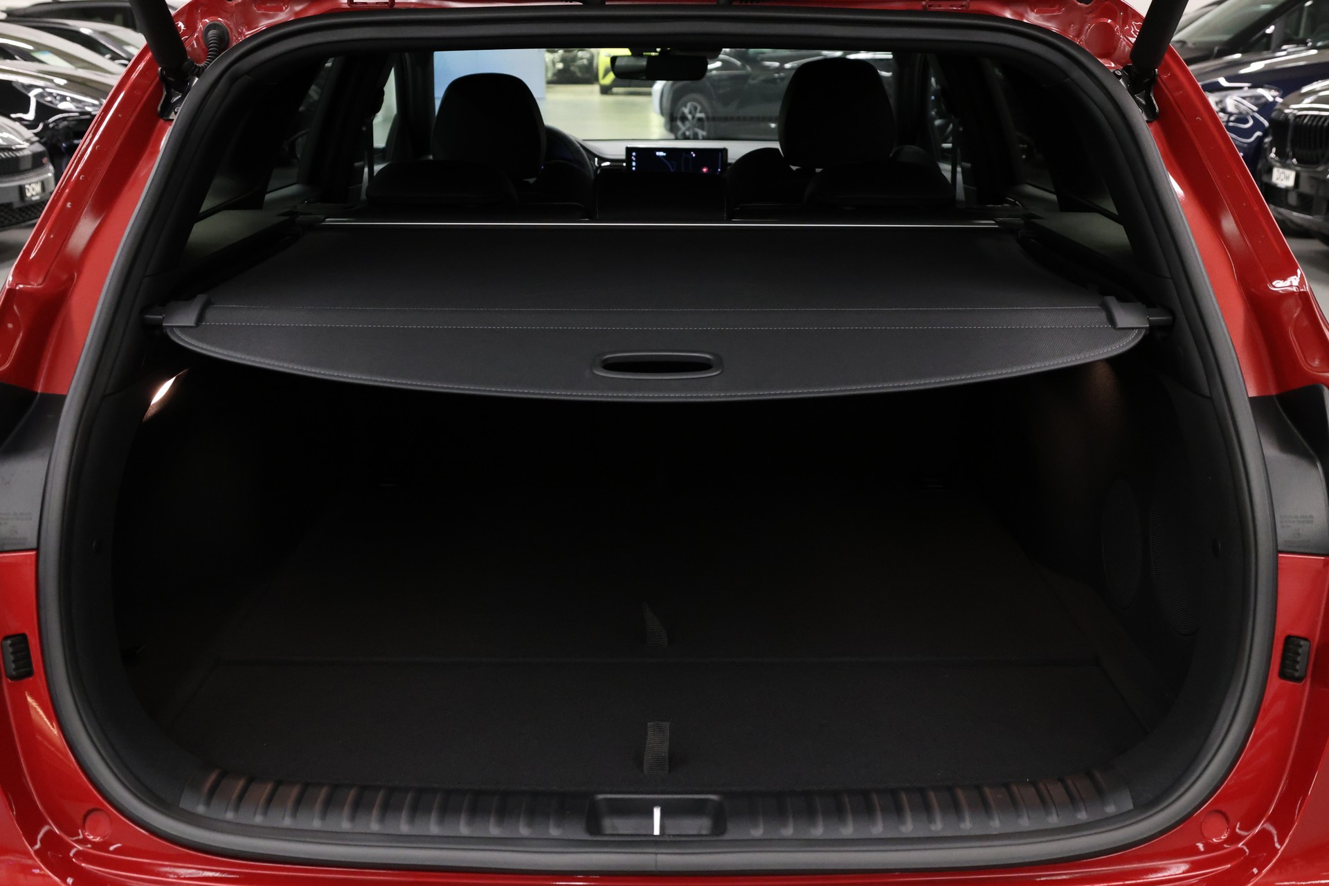 KIA Ceed SW 1.5 T-GDi GT-Line-image-39