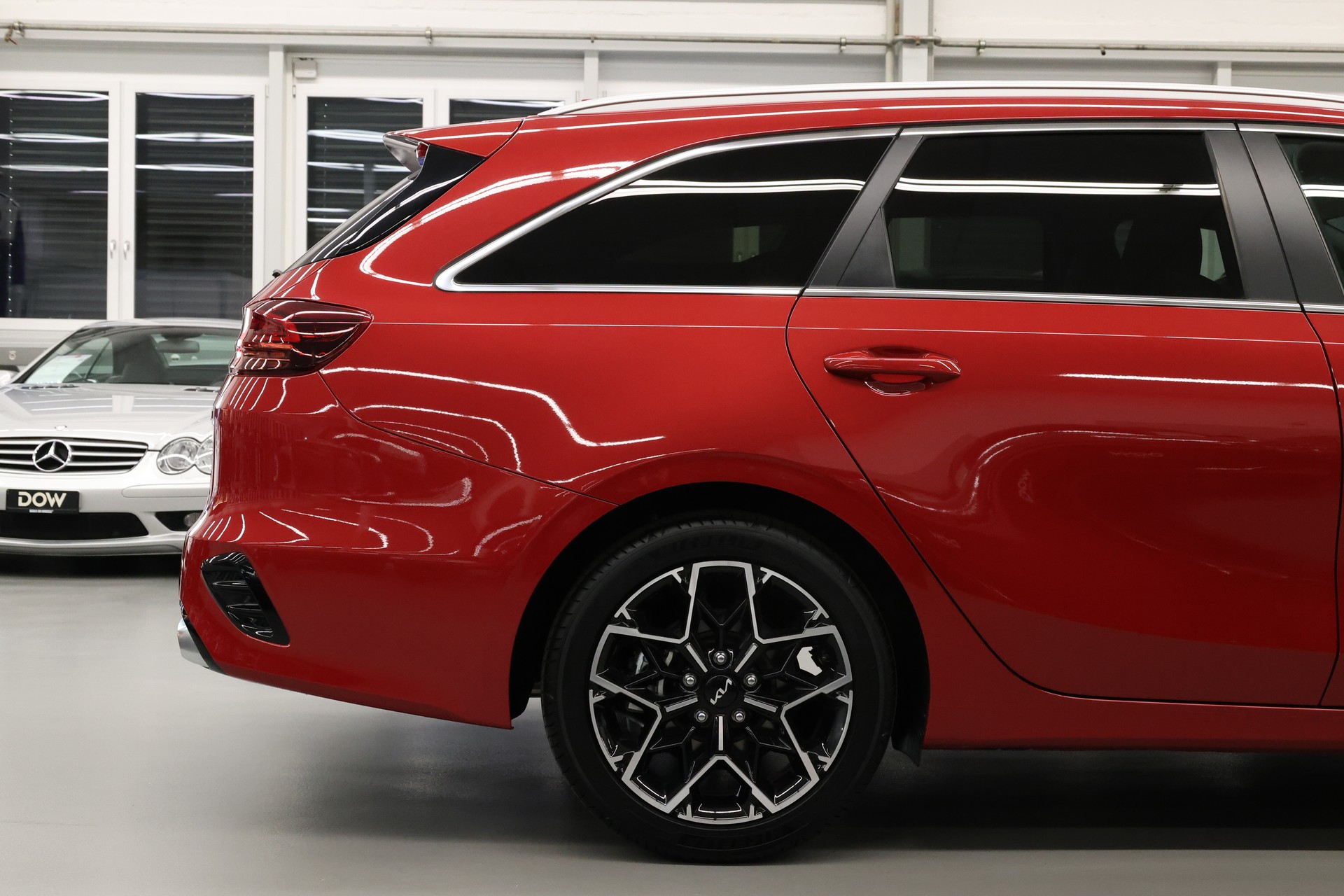 KIA Ceed SW 1.5 T-GDi GT-Line-image-13