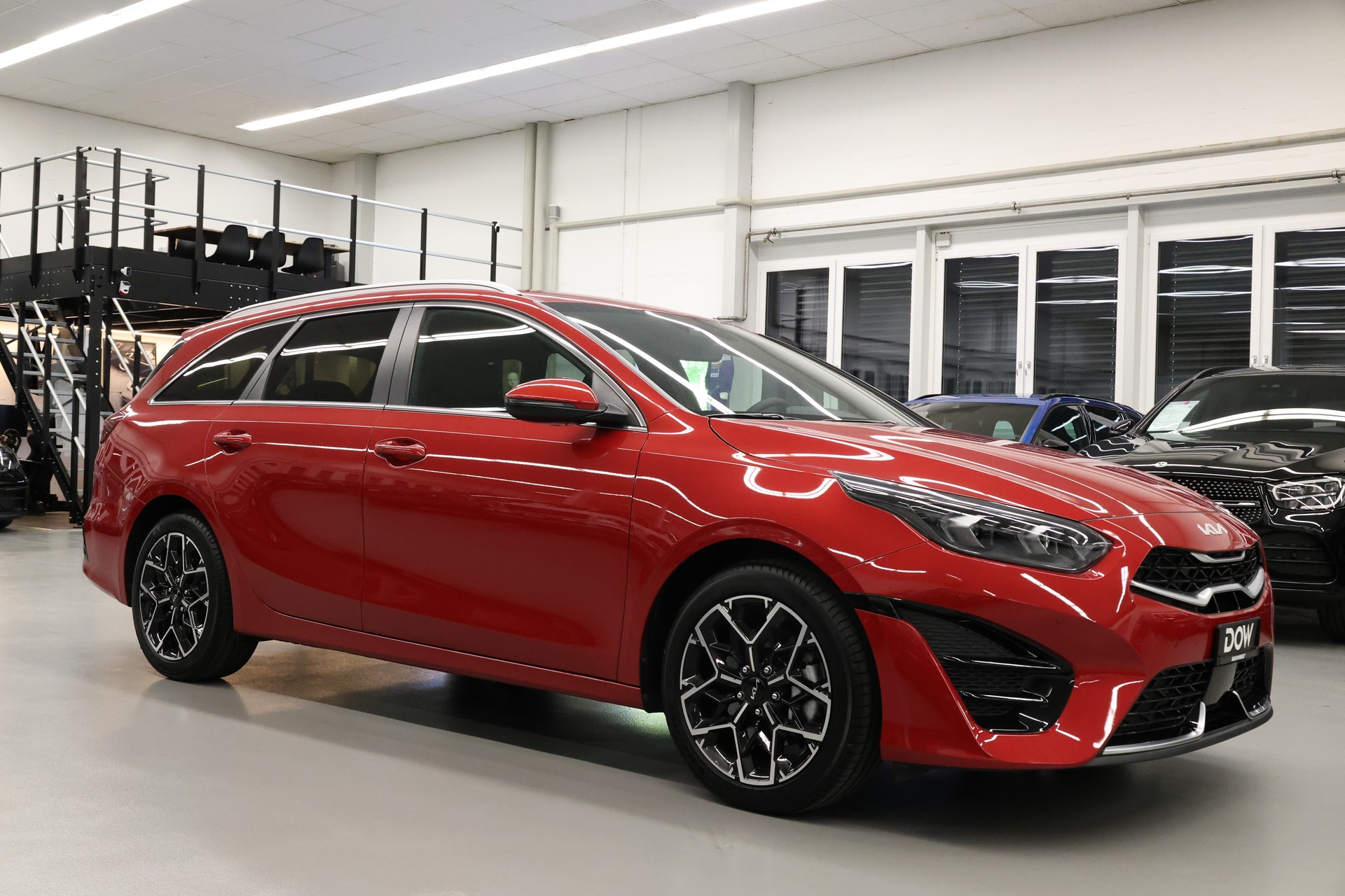 KIA Ceed SW 1.5 T-GDi GT-Line-showroom-element-1