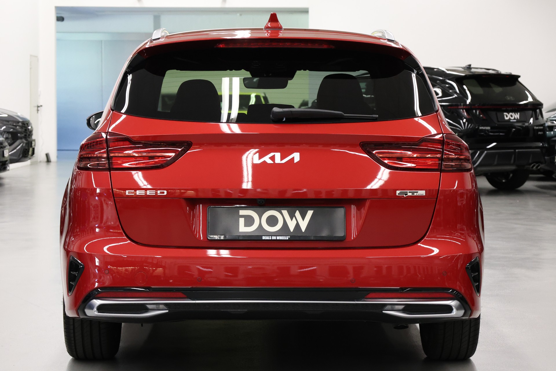 KIA Ceed SW 1.5 T-GDi GT-Line-image-8