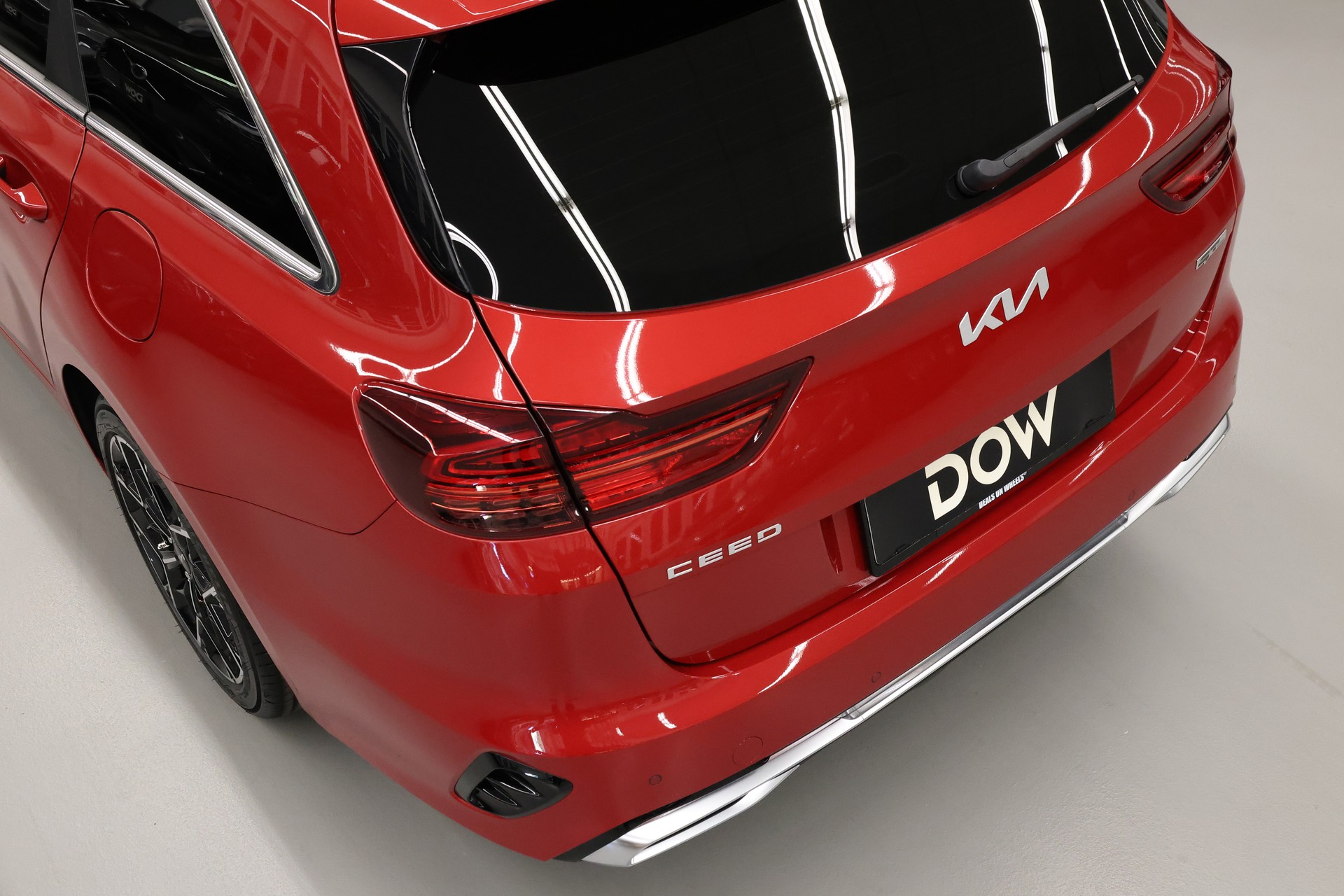 KIA Ceed SW 1.5 T-GDi GT-Line-image-9