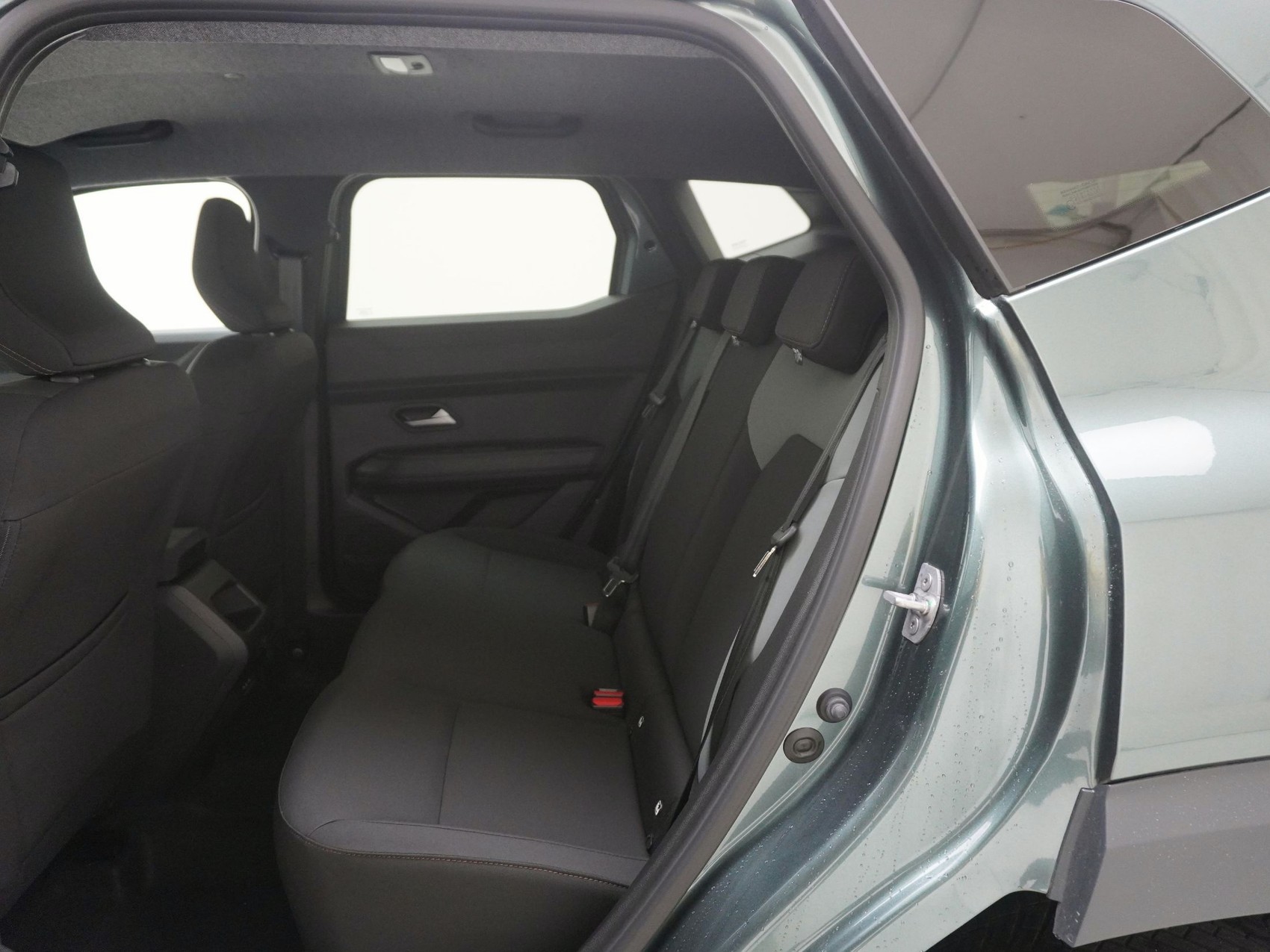 DACIA Duster 1.2 Hybrid Extreme 4x4-image-13