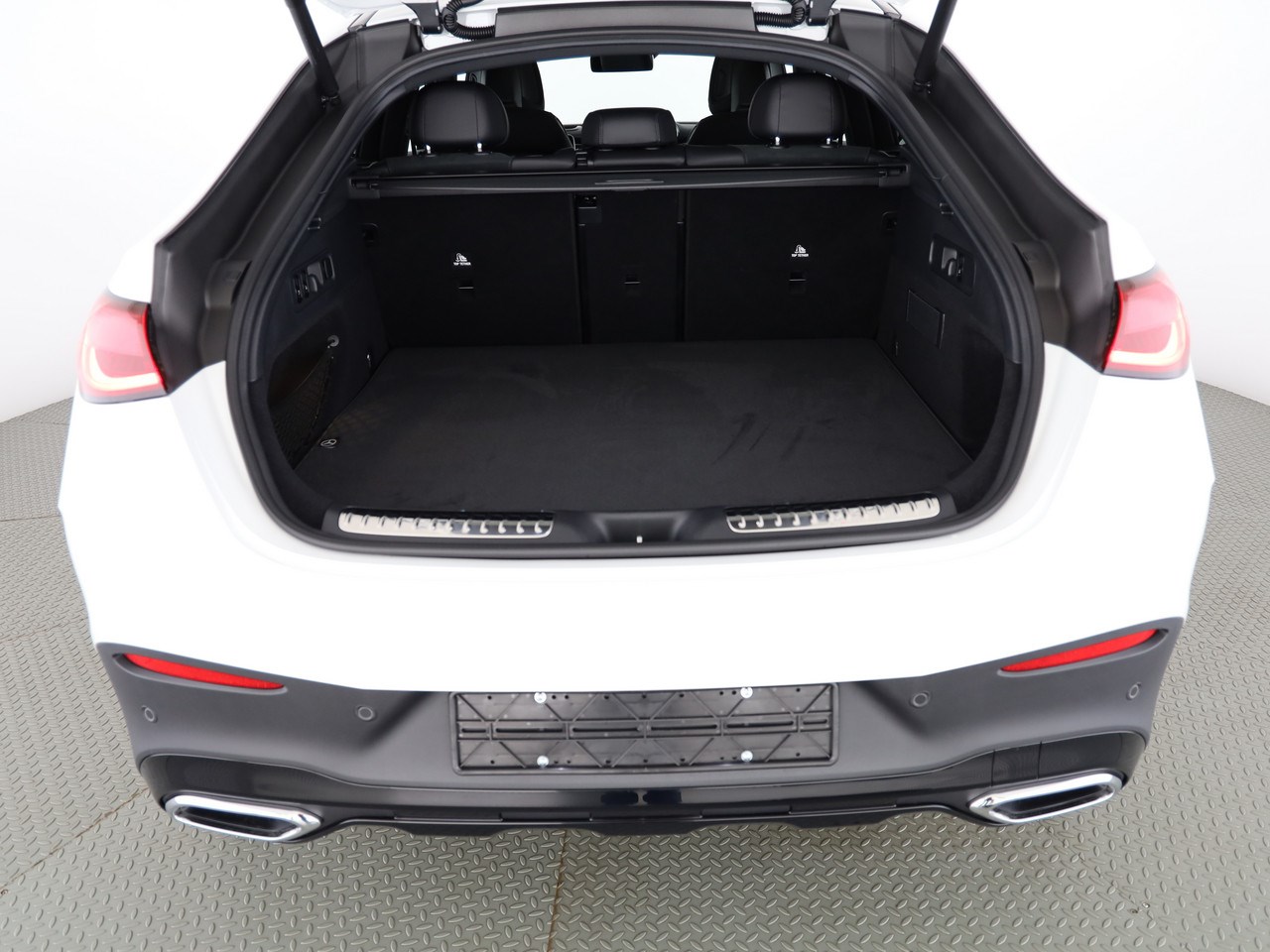 MERCEDES-BENZ GLC Coupé 300 de 4Matic 9G-Tronic-showroom-element-3