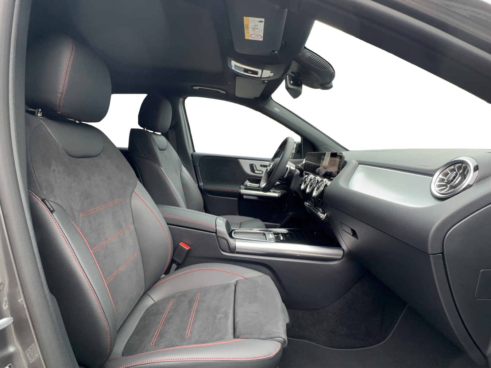 MERCEDES-BENZ B 250 4Matic 8G-DCT-image-16