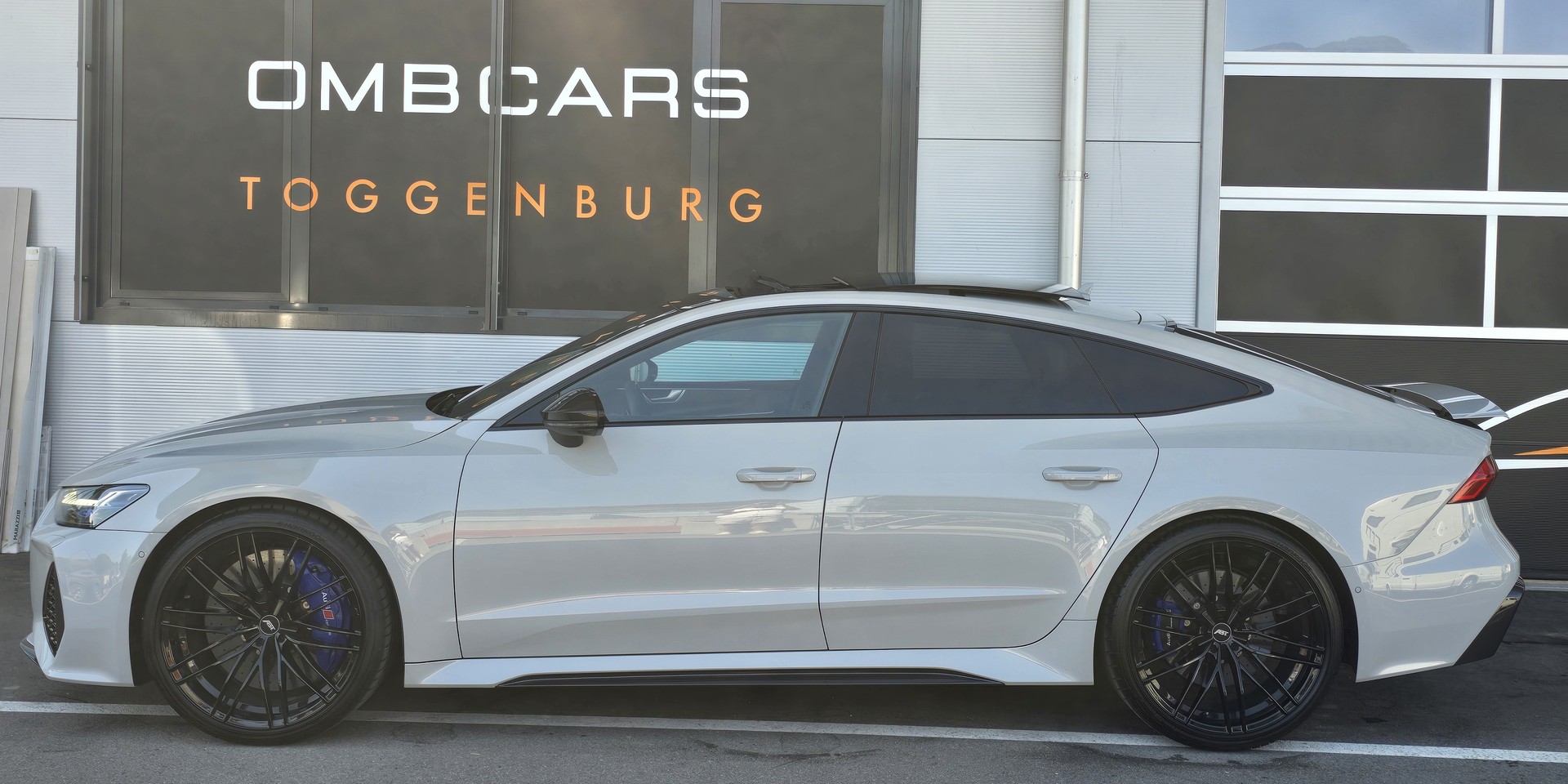 AUDI RS7 Sportback MHEV-showroom-element-2