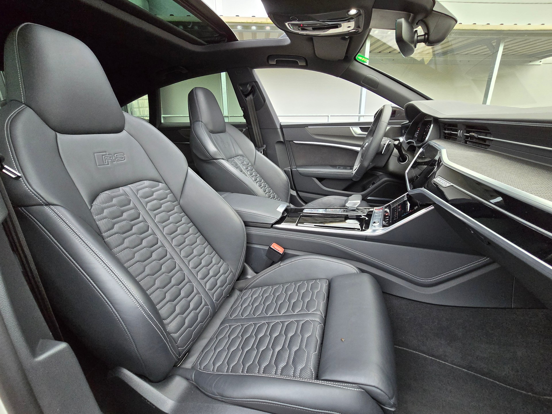 AUDI RS7 Sportback MHEV-image-12