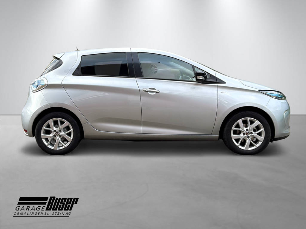 RENAULT Zoe R110 Limited-showroom-element-3