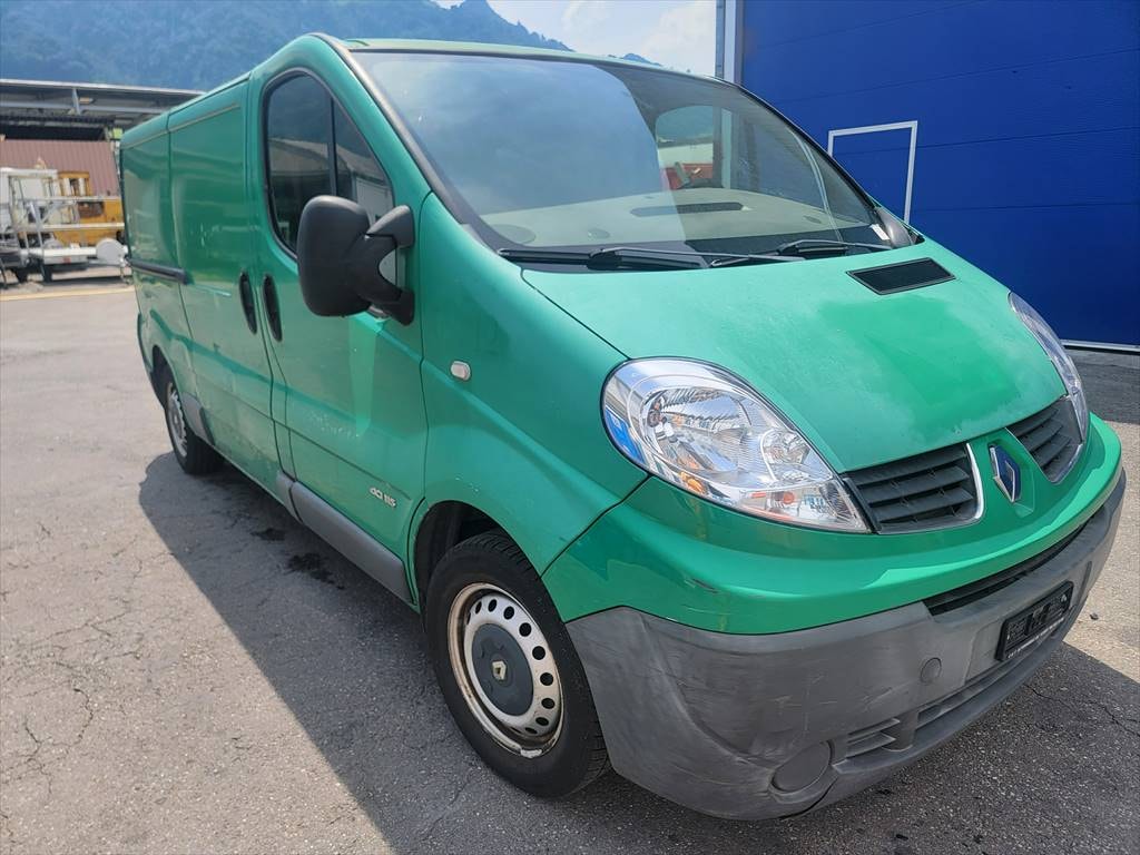 RENAULT Trafic 2.0 dCi 115 2.9t L1H1-image-6