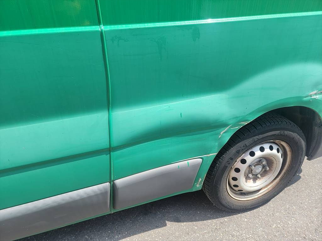 RENAULT Trafic 2.0 dCi 115 2.9t L1H1-image-15