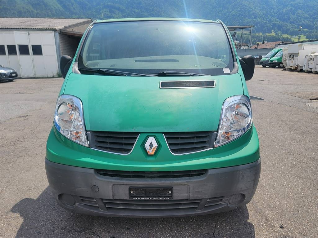 RENAULT Trafic 2.0 dCi 115 2.9t L1H1-image-7