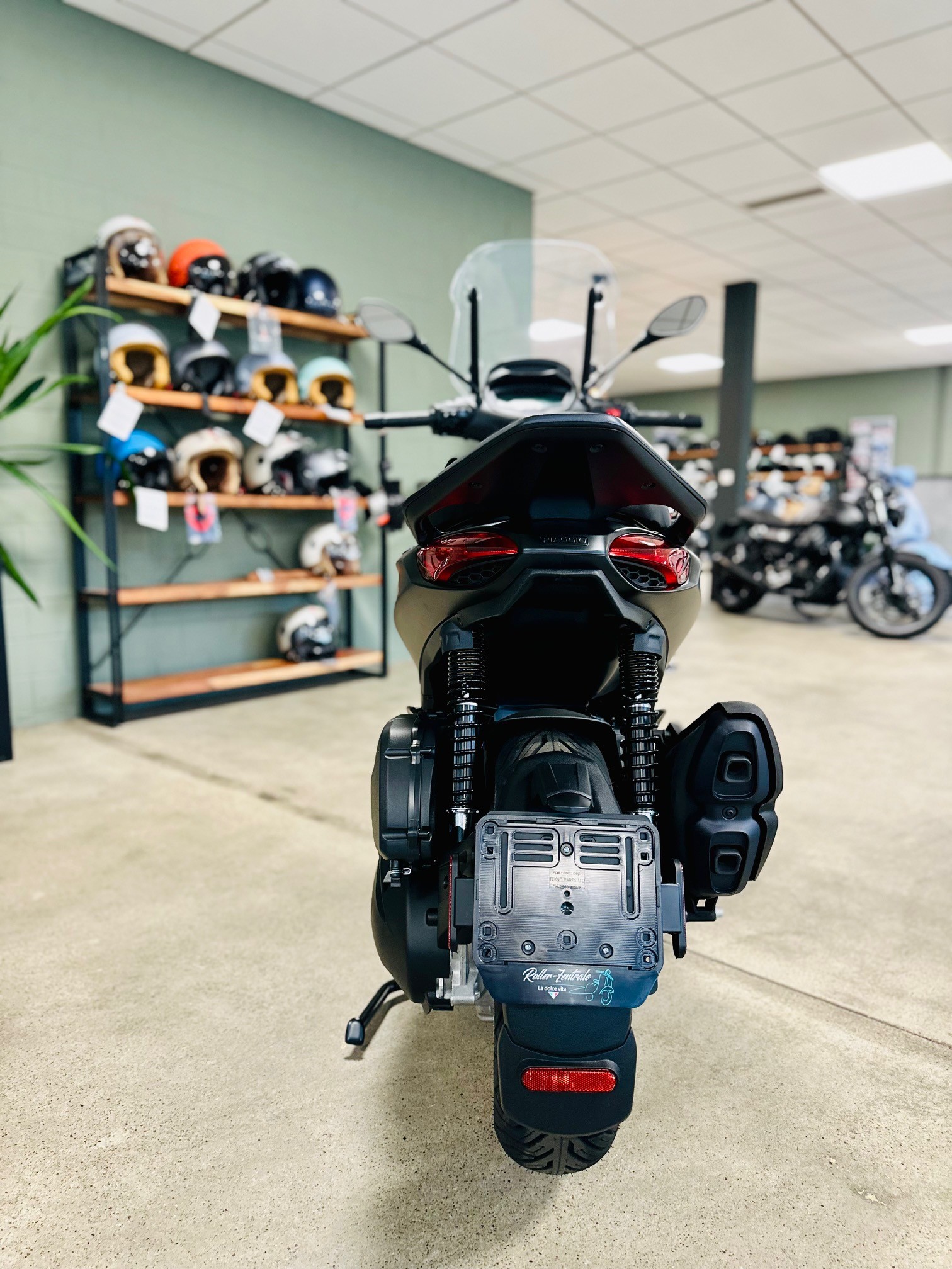 PIAGGIO Beverly 400 Sport-image-3