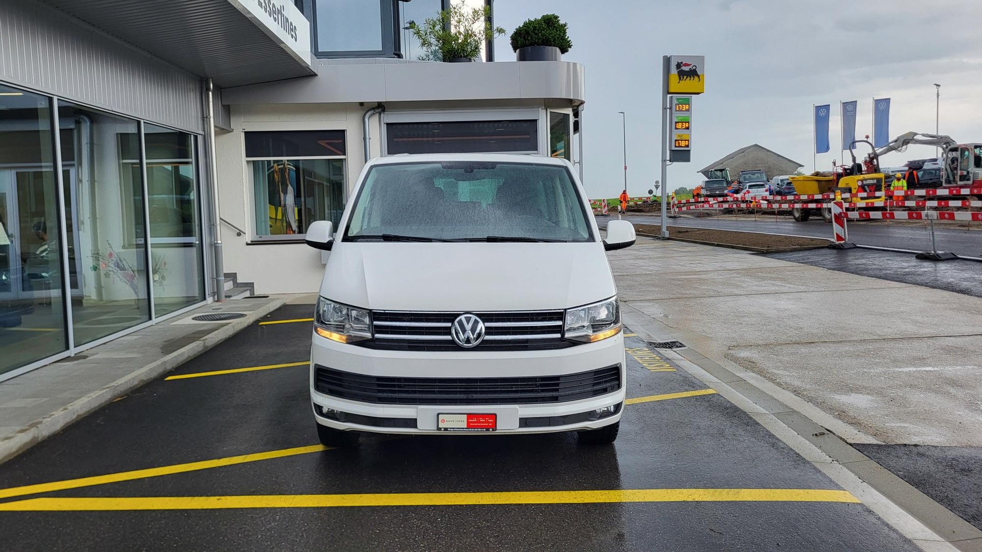 VW T6 Multivan 2.0 TDI Family DSG-showroom-element-1
