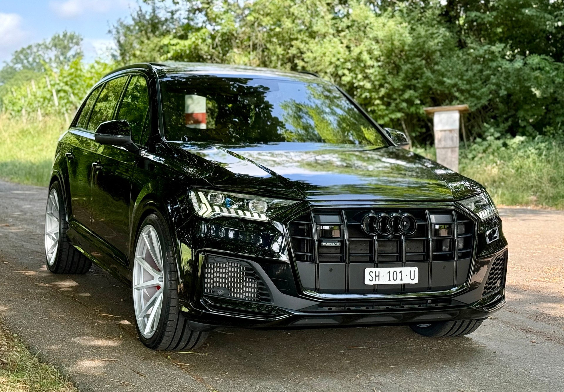 AUDI SQ7 4.0 TDI quattro tiptronic-image-6