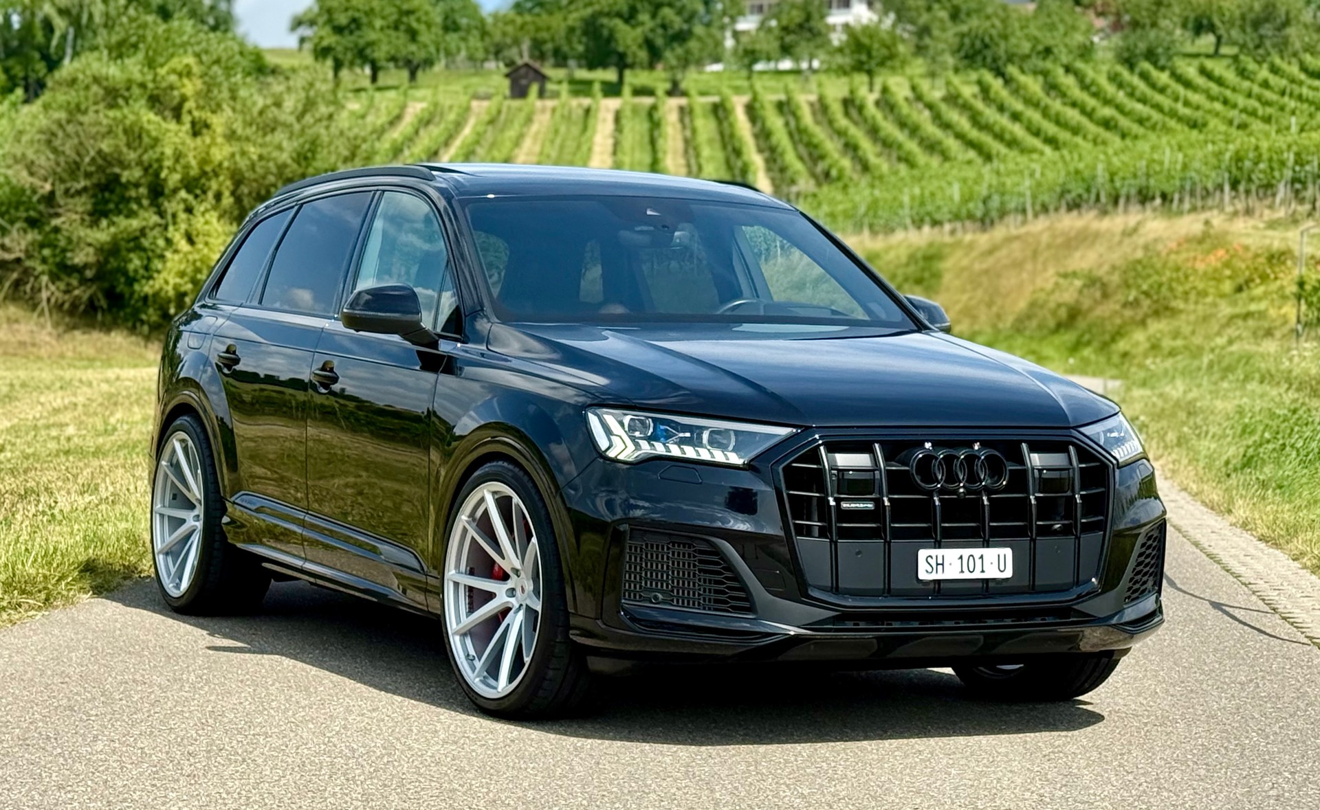 AUDI SQ7 4.0 TDI quattro tiptronic