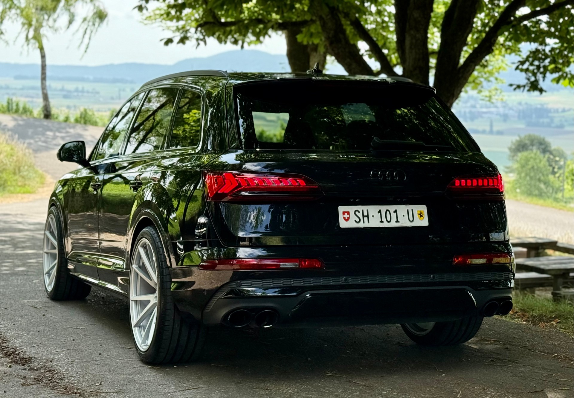 AUDI SQ7 4.0 TDI quattro tiptronic-image-11