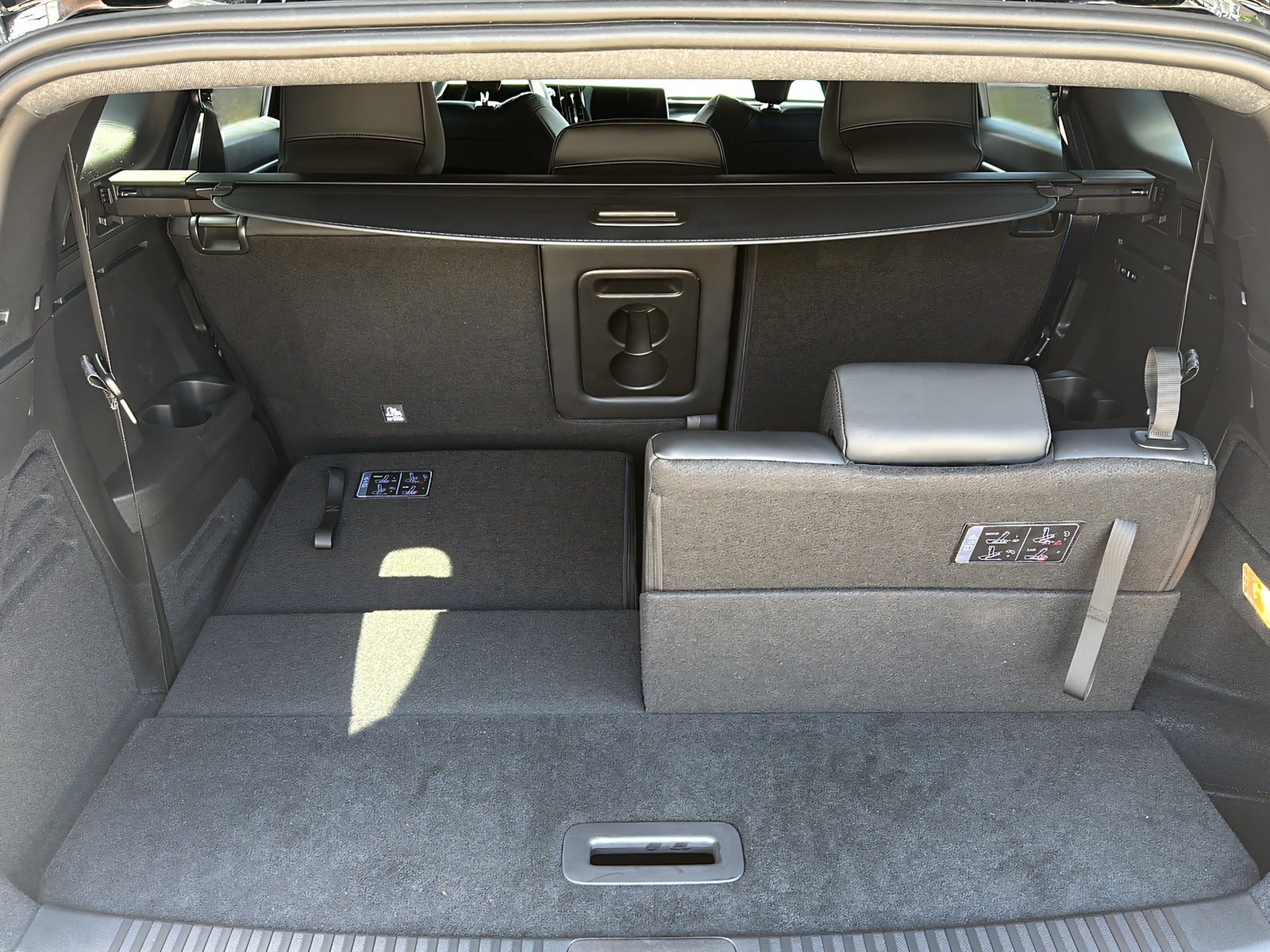 RENAULT Espace Full Hybrid E-Tech esprit Alpine full hybrid E-Tech 200 - 7 Seater-image-8
