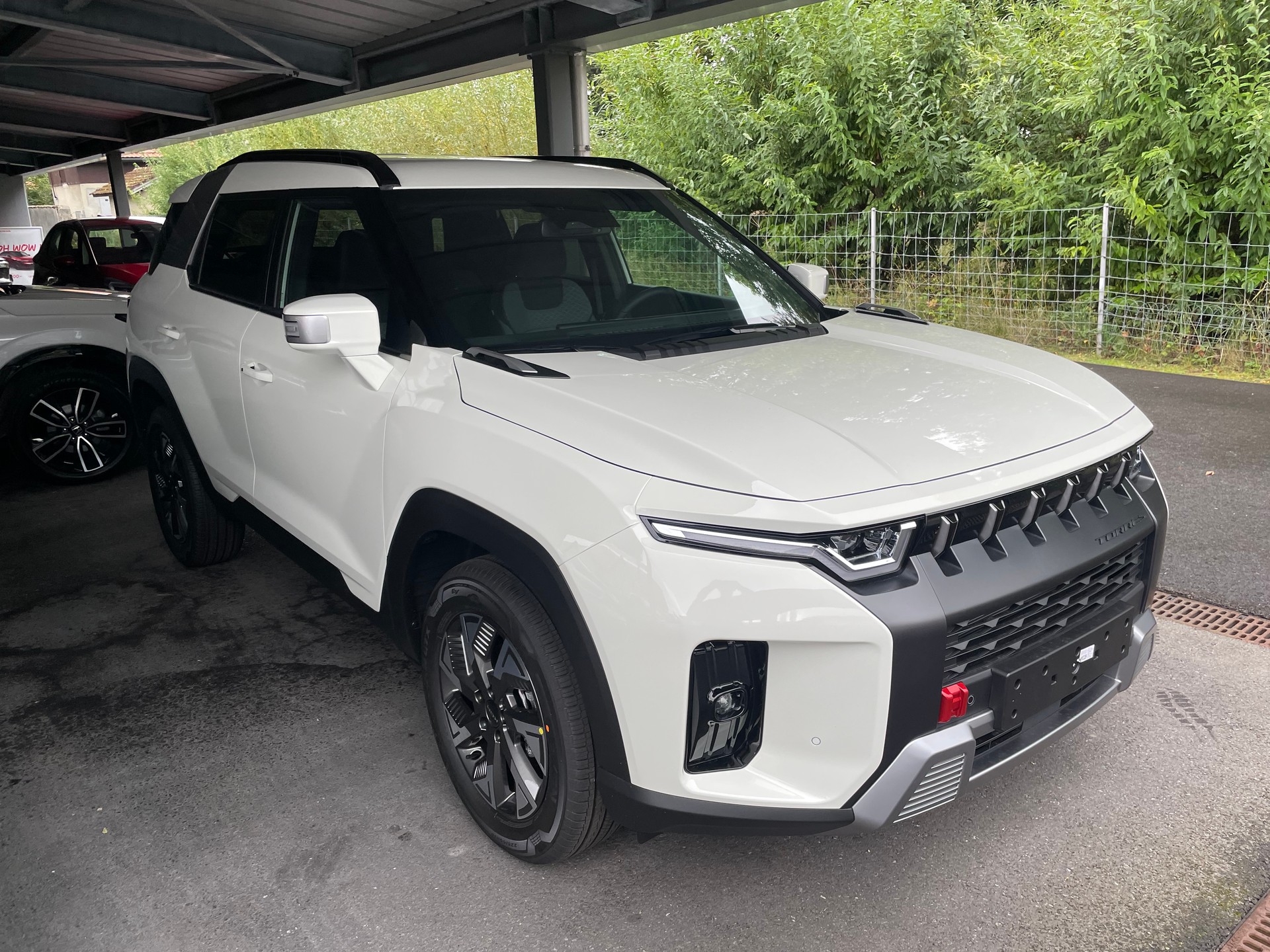 KGM-SsangYong Torres 1.5 TGDI Hybrid Platinum AT-image-5