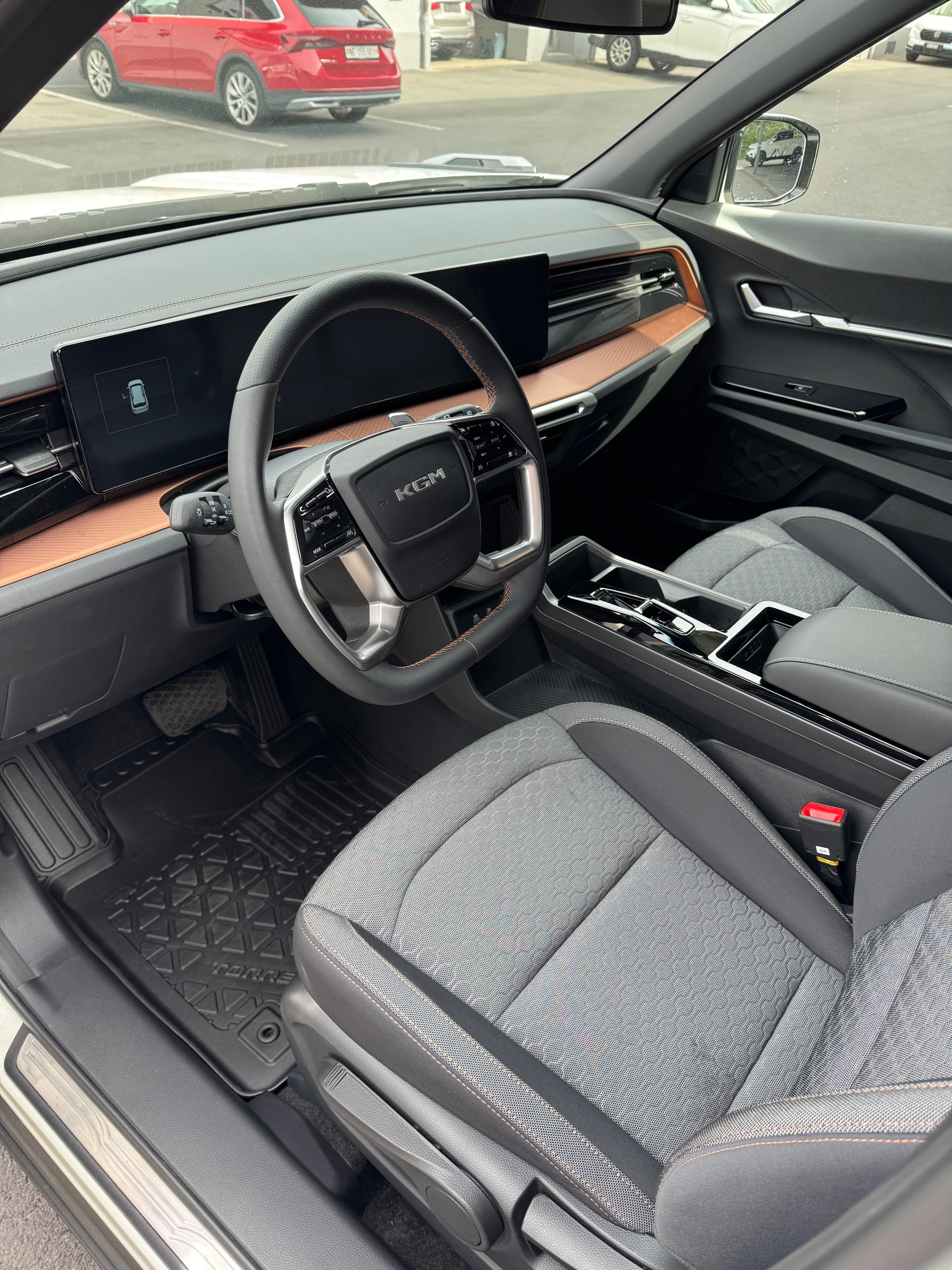 KGM-SsangYong Torres 1.5 TGDI Hybrid Platinum AT-image-5
