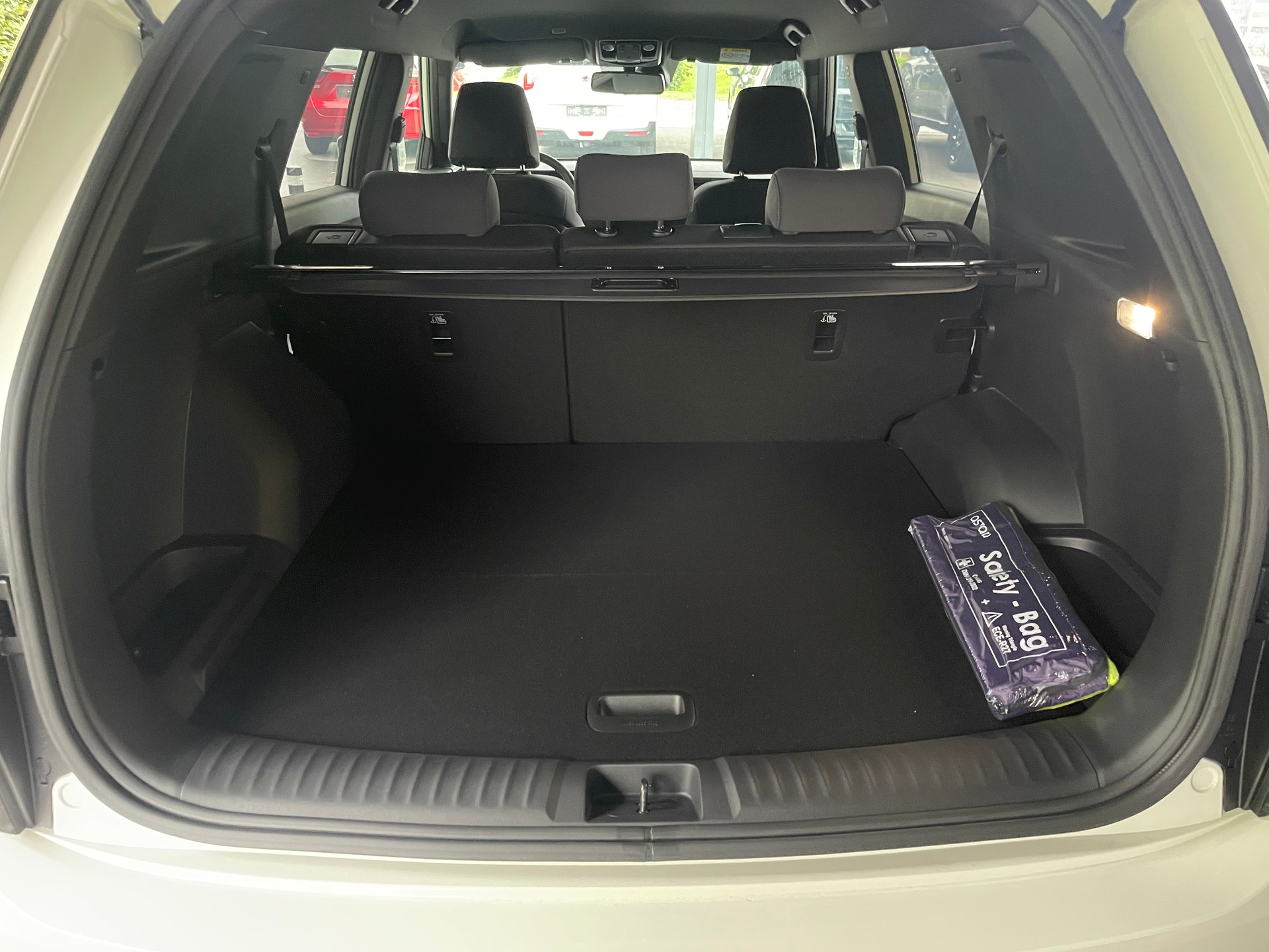 KGM-SsangYong Torres 1.5 TGDI Hybrid Platinum AT-image-7