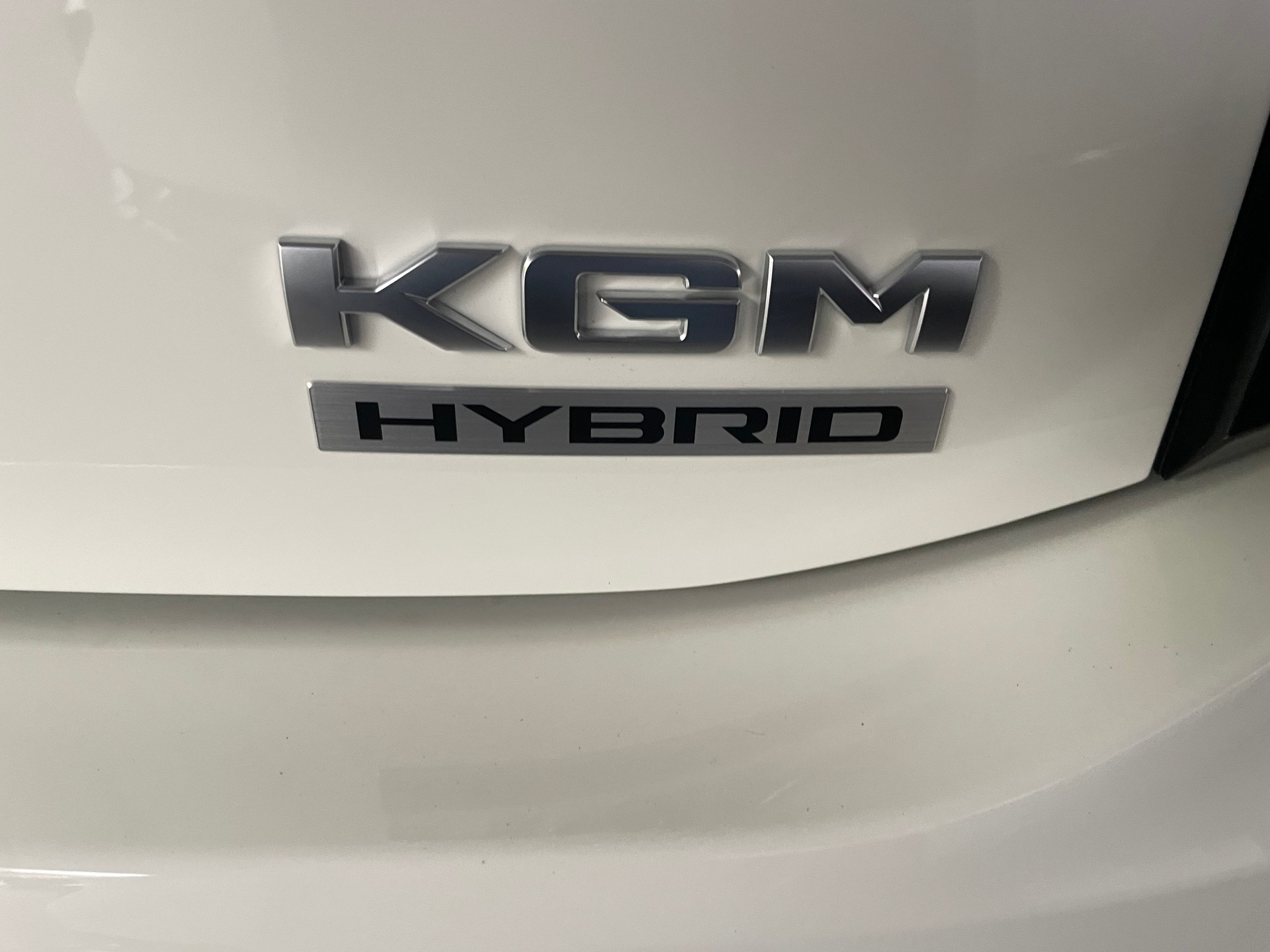 KGM-SsangYong Torres 1.5 TGDI Hybrid Platinum AT-image-6
